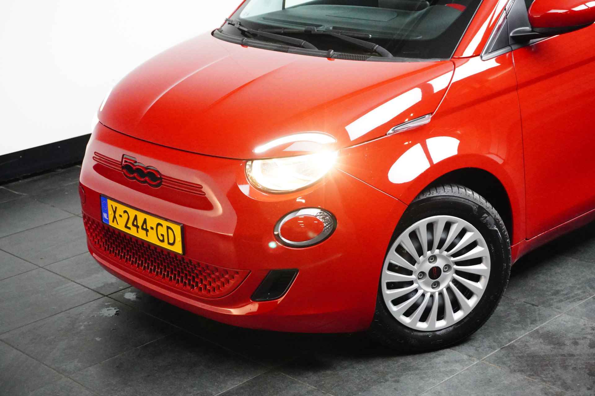 Fiat 500 RED 24 kWh 3 Fase | Navigatie by App | Cruise Control | Airco | Keyless-Start | !! - 13/32