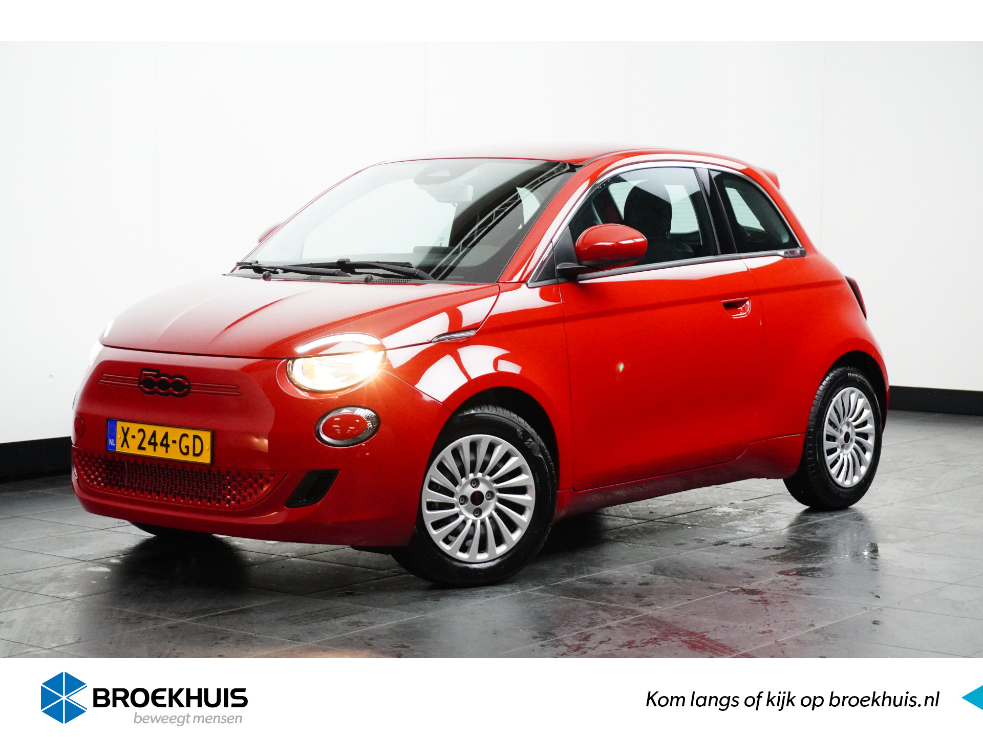 Fiat 500 RED 24 kWh 3 Fase | Navigatie by App | Cruise Control | Airco | Keyless-Start | !!