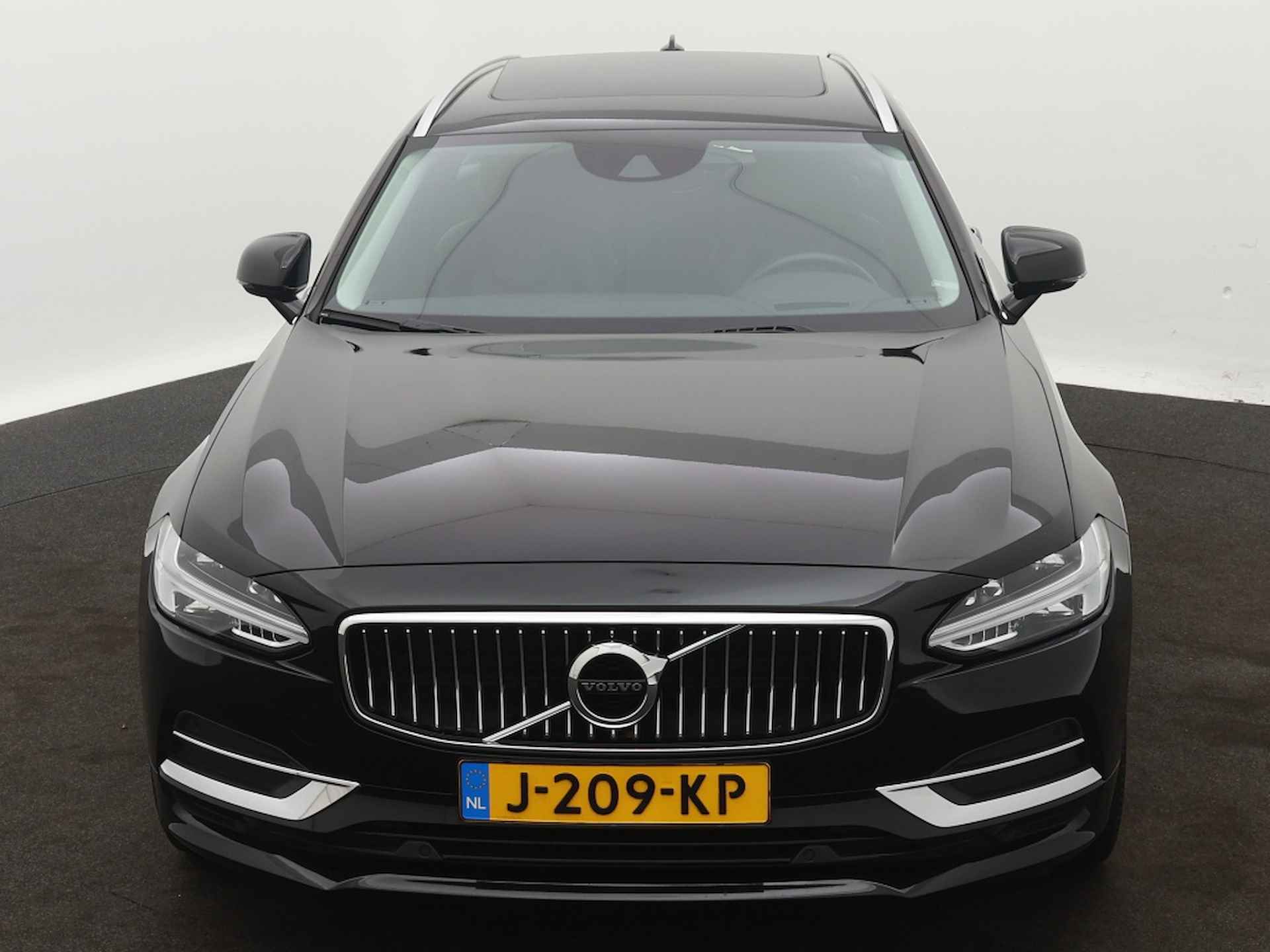 Volvo V90 2.0 T4 Business Luxury + - 9/41