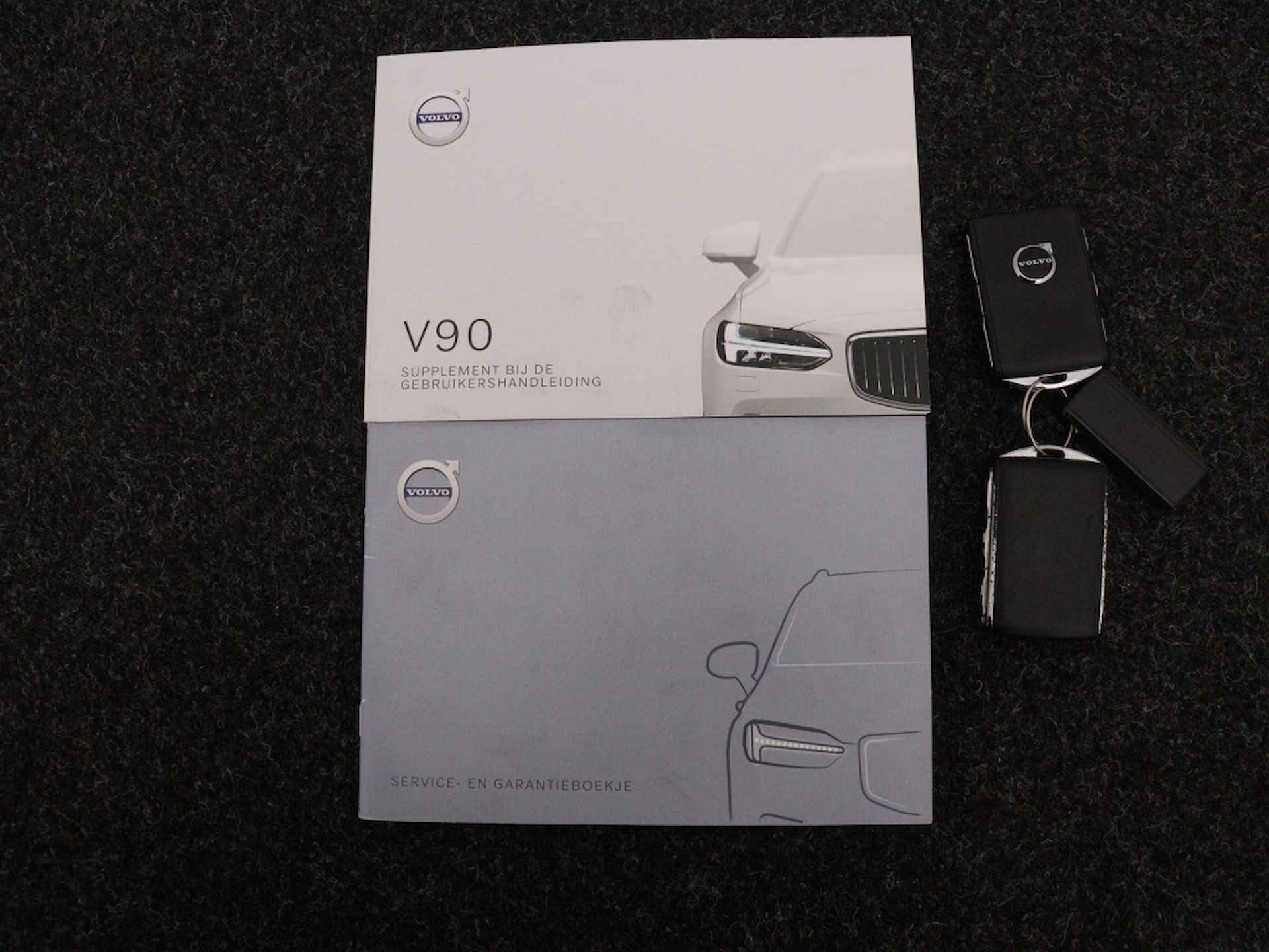 Volvo V90 2.0 T4 Business Luxury + - 27/41