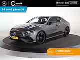 Mercedes-Benz A-klasse Limousine 180 Star Edition | AMG Line  | Panorama-schuifdak | 19" AMG-velgen | Nightpakket | Sfeerverlichting | Stoelverwarming | Achteruitrijcamera |