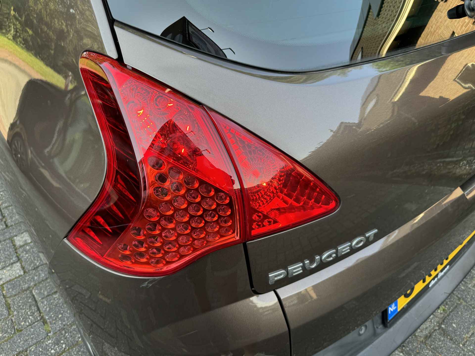 Peugeot 3008 1.6 VTi Style - 35/37