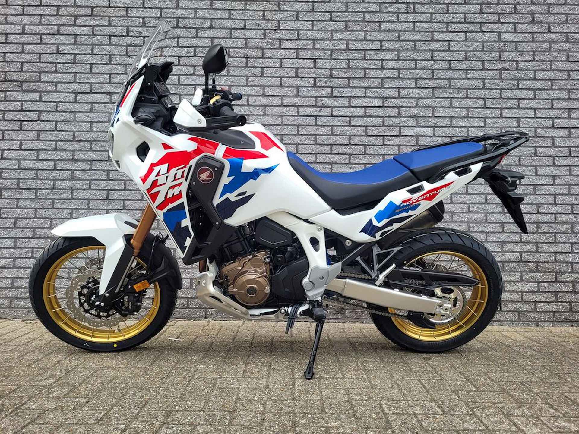 Honda CRF1100 AS DCT ES (2025) - 3/5