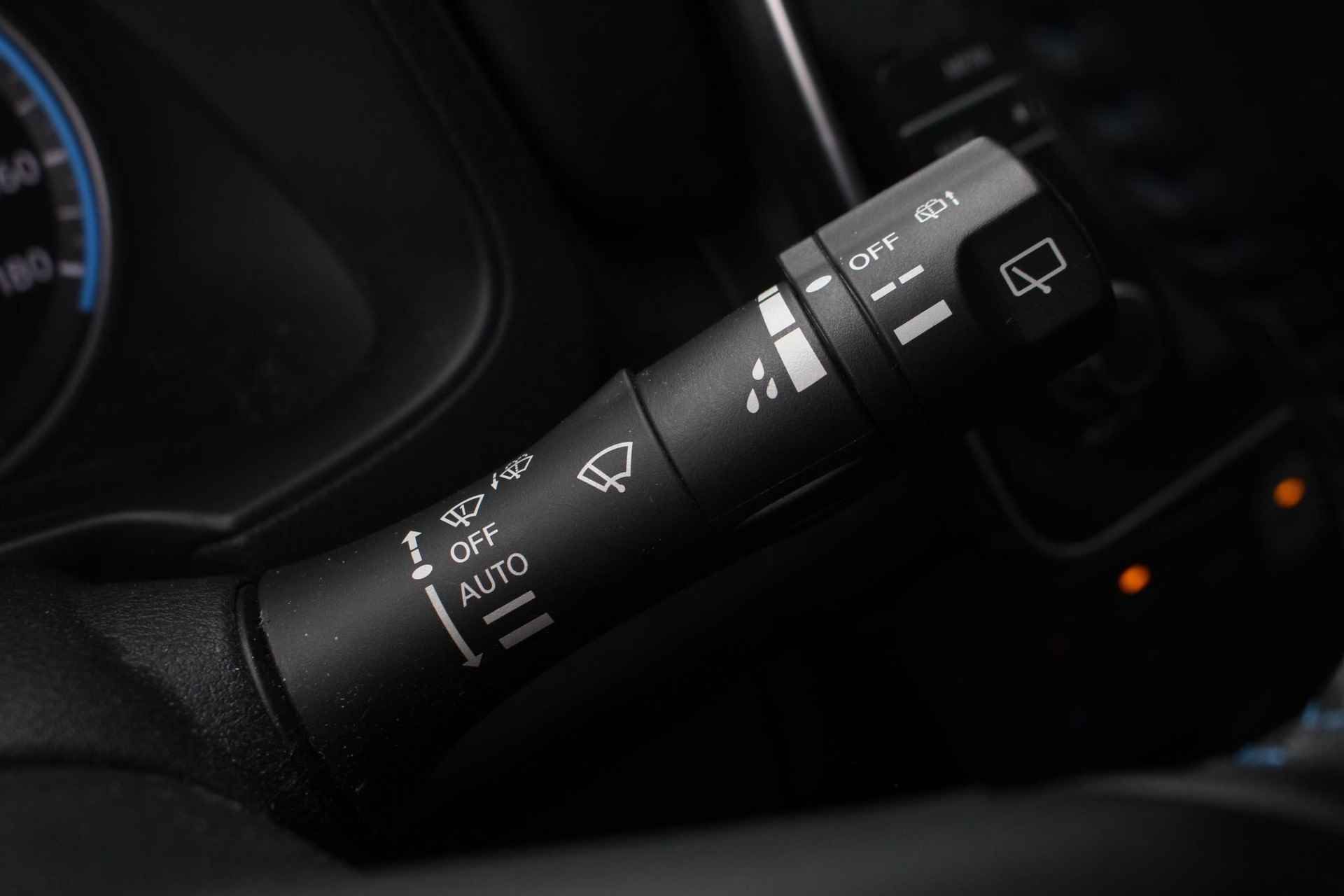 Nissan LEAF Tekna 40 kWh 150pk | BOSE | ProPILOT | Stoelverwarming | 360 Camera | Navigatie | LMV 17'' - 37/39