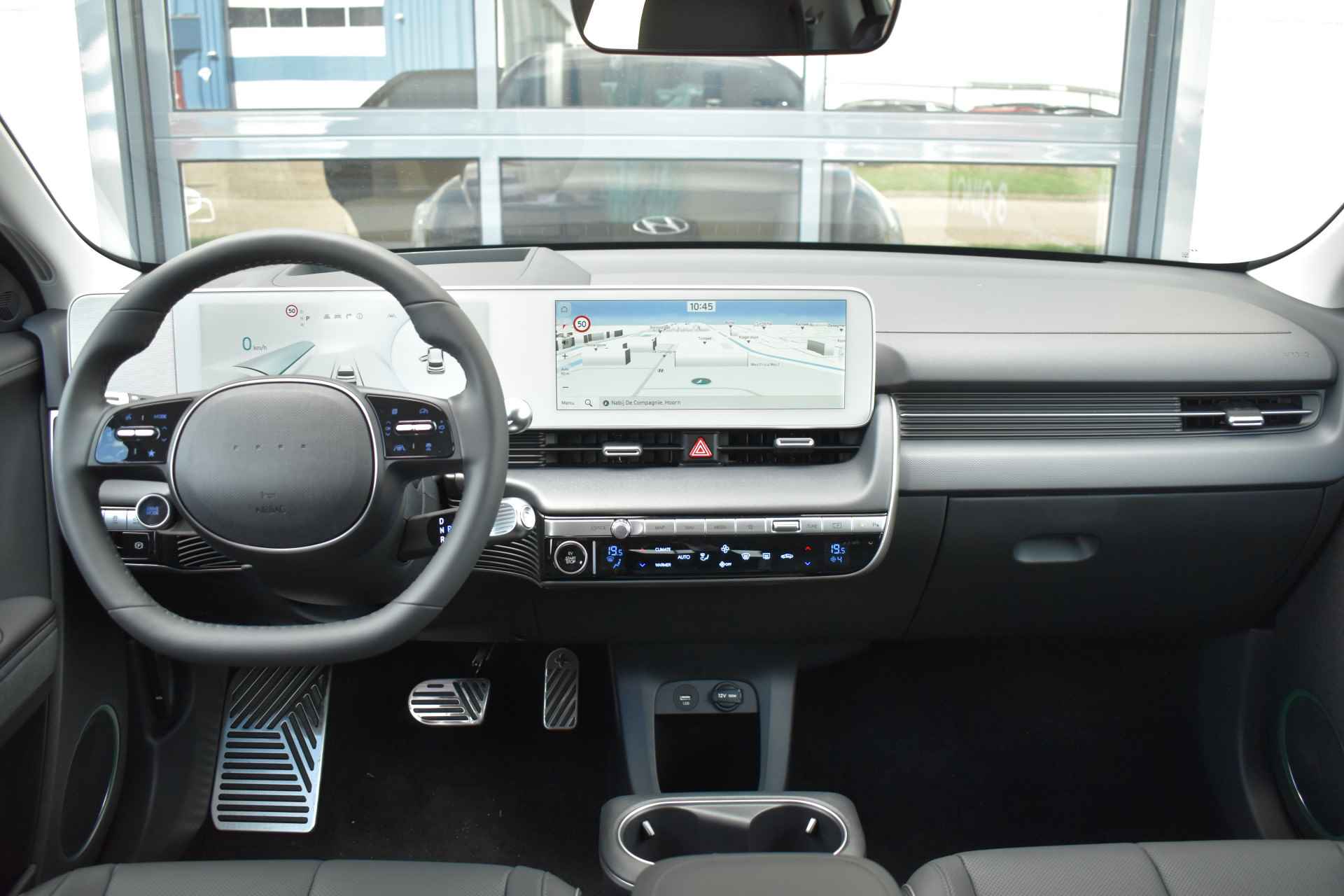 Hyundai IONIQ 5 77 kWh Connect+ AWD - 4/29
