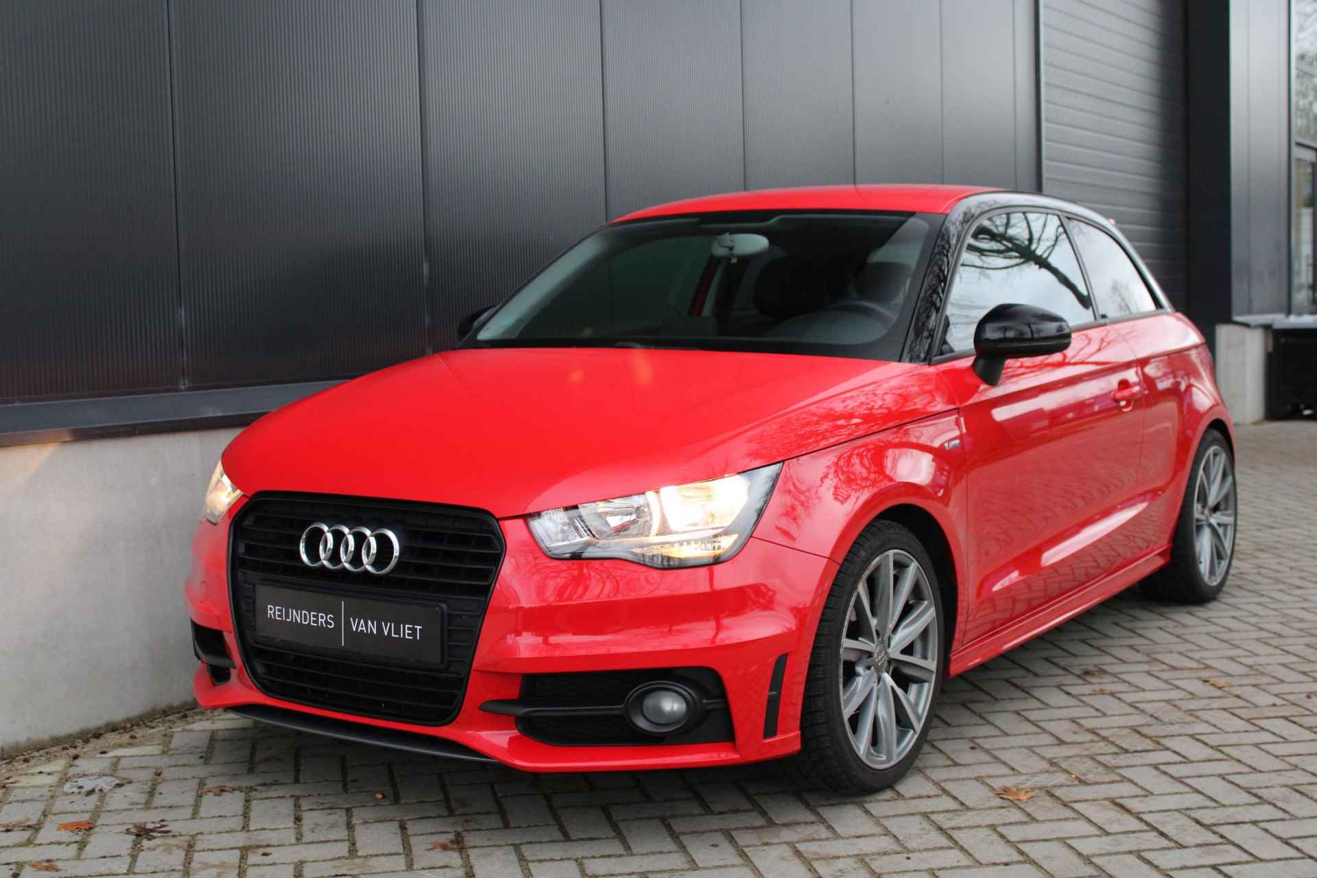 Audi A1 Limousine 1.2 TFSI Admired | S-Line | Armsteun | 17" LM | NL Auto | Dealer onderhouden | Navi | NAP | - 3/19