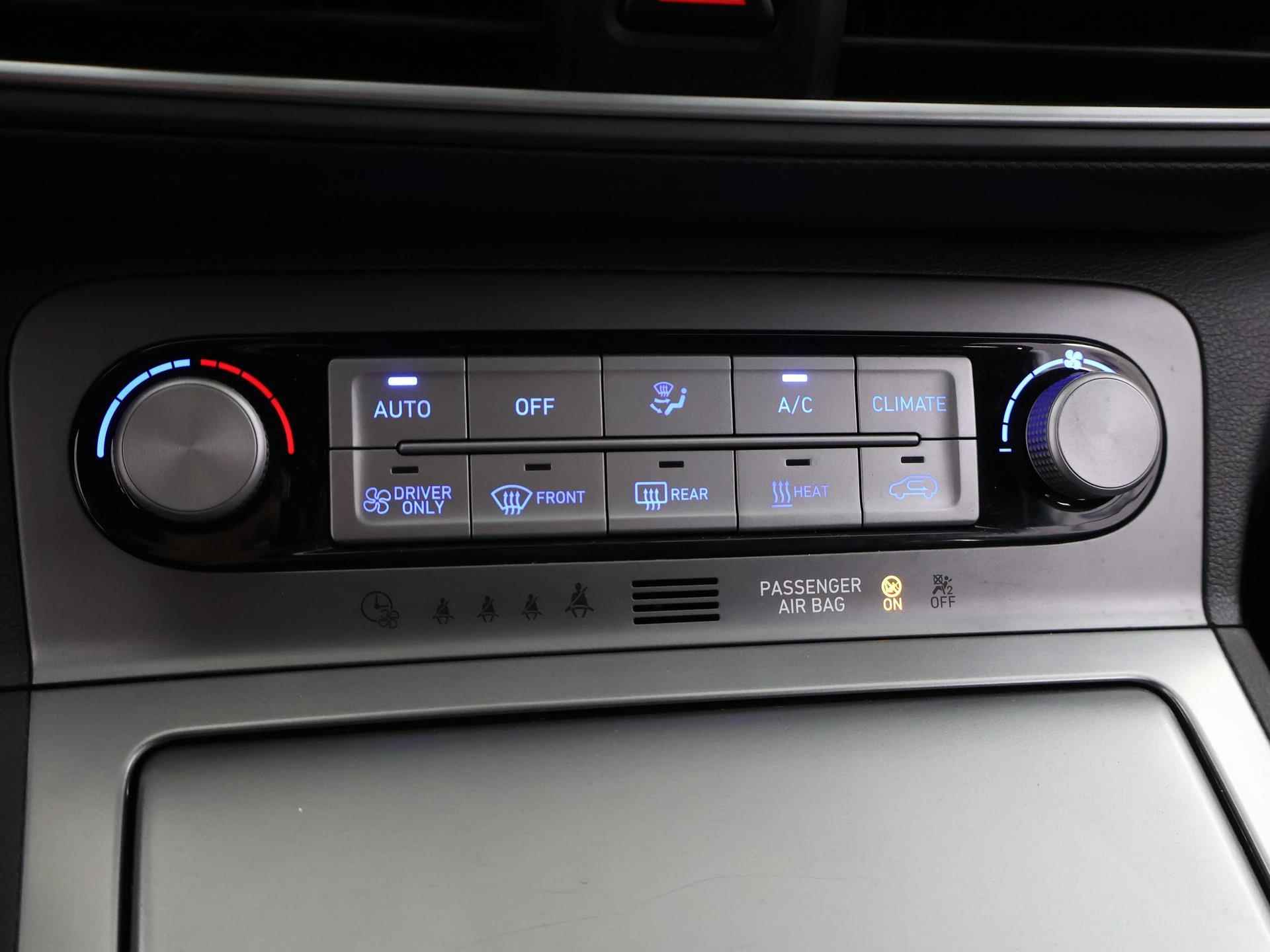 Hyundai Kona EV Premium 64 kWh | Navigatie | Head-Up | Krell Sound | Stoelverkoeling&Verwarming  | Dodehoekdetectie | Keyless Go | Parkeercamera | - 26/45