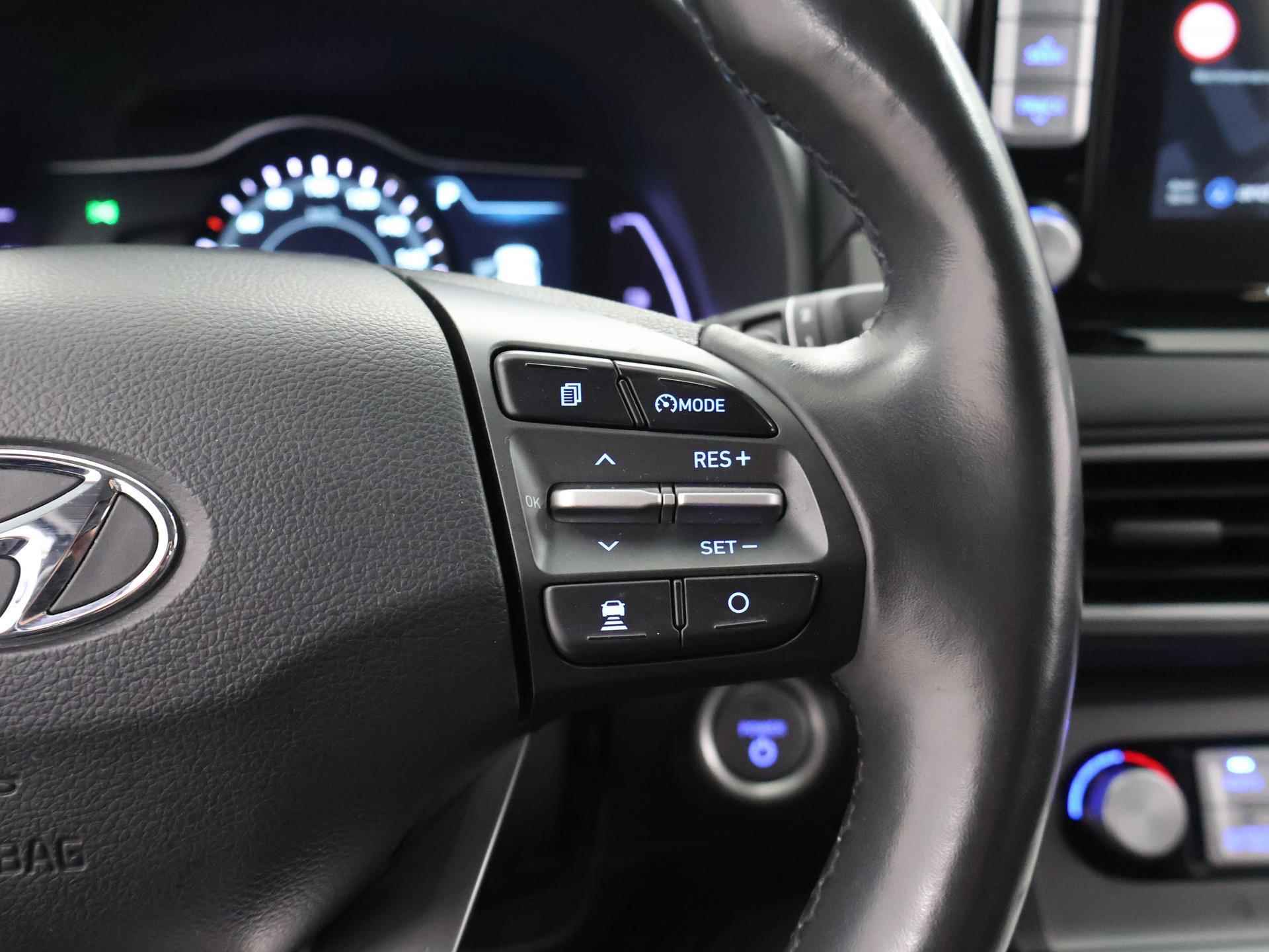 Hyundai Kona EV Premium 64 kWh | Navigatie | Head-Up | Krell Sound | Stoelverkoeling&Verwarming  | Dodehoekdetectie | Keyless Go | Parkeercamera | - 31/45