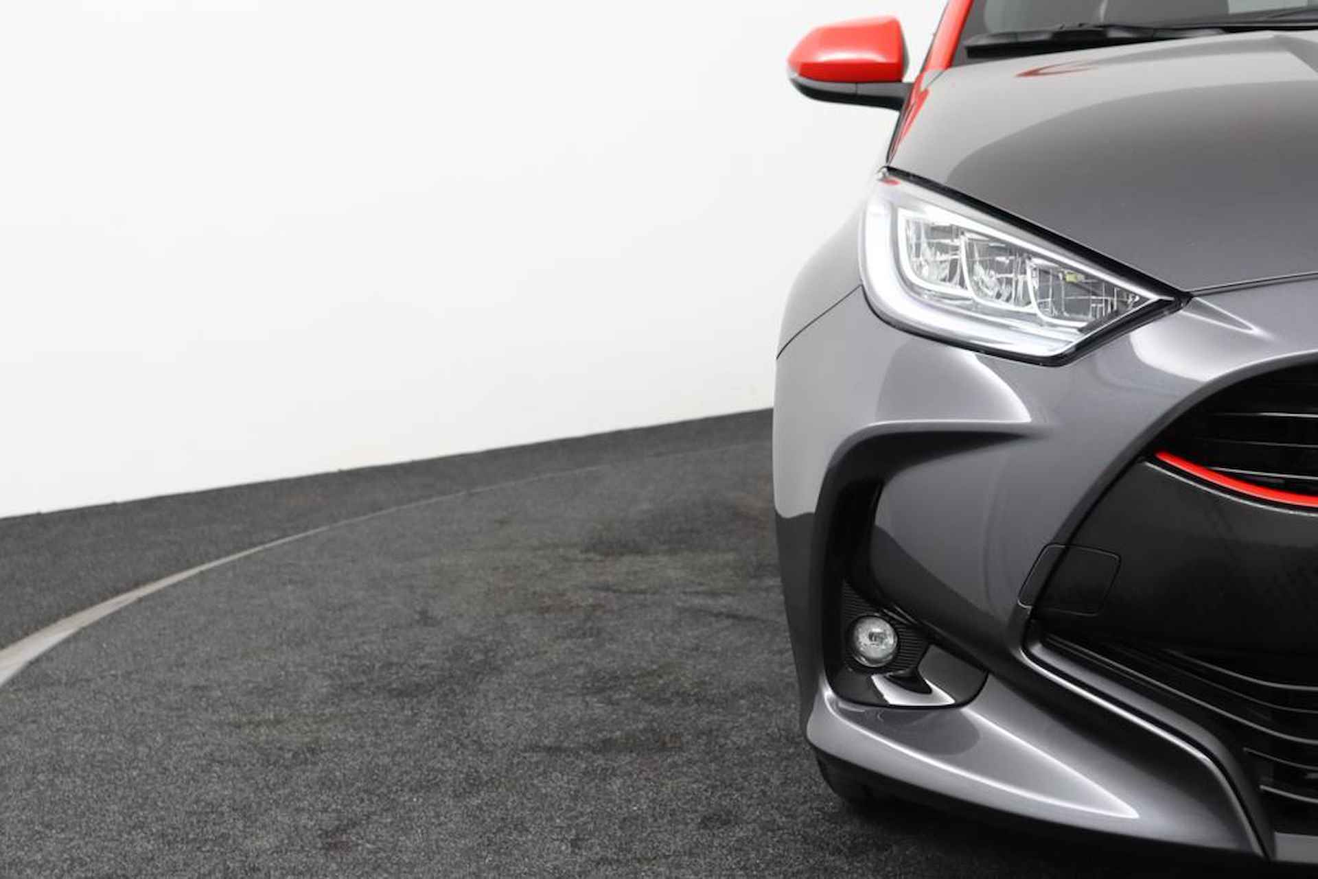 Toyota Yaris 1.5 Hybrid Tokyo Spirit | Navigatie | Climate-Control | Apple Carplay/Android Auto | - 36/48