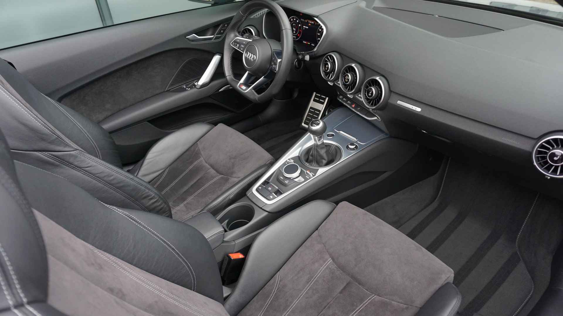 Audi TT Roadster 1.8 TFSI 180pk 2x S-Line B&O Virtual Cockpit Alcantara/Leder Drive Select LED 18inch LM *Nano Grey* Complete TT - 34/64