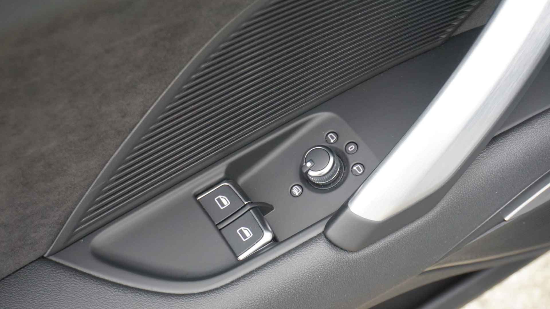 Audi TT Roadster 1.8 TFSI 180pk 2x S-Line B&O Virtual Cockpit Alcantara/Leder Drive Select LED 18inch LM *Nano Grey* Complete TT - 43/64
