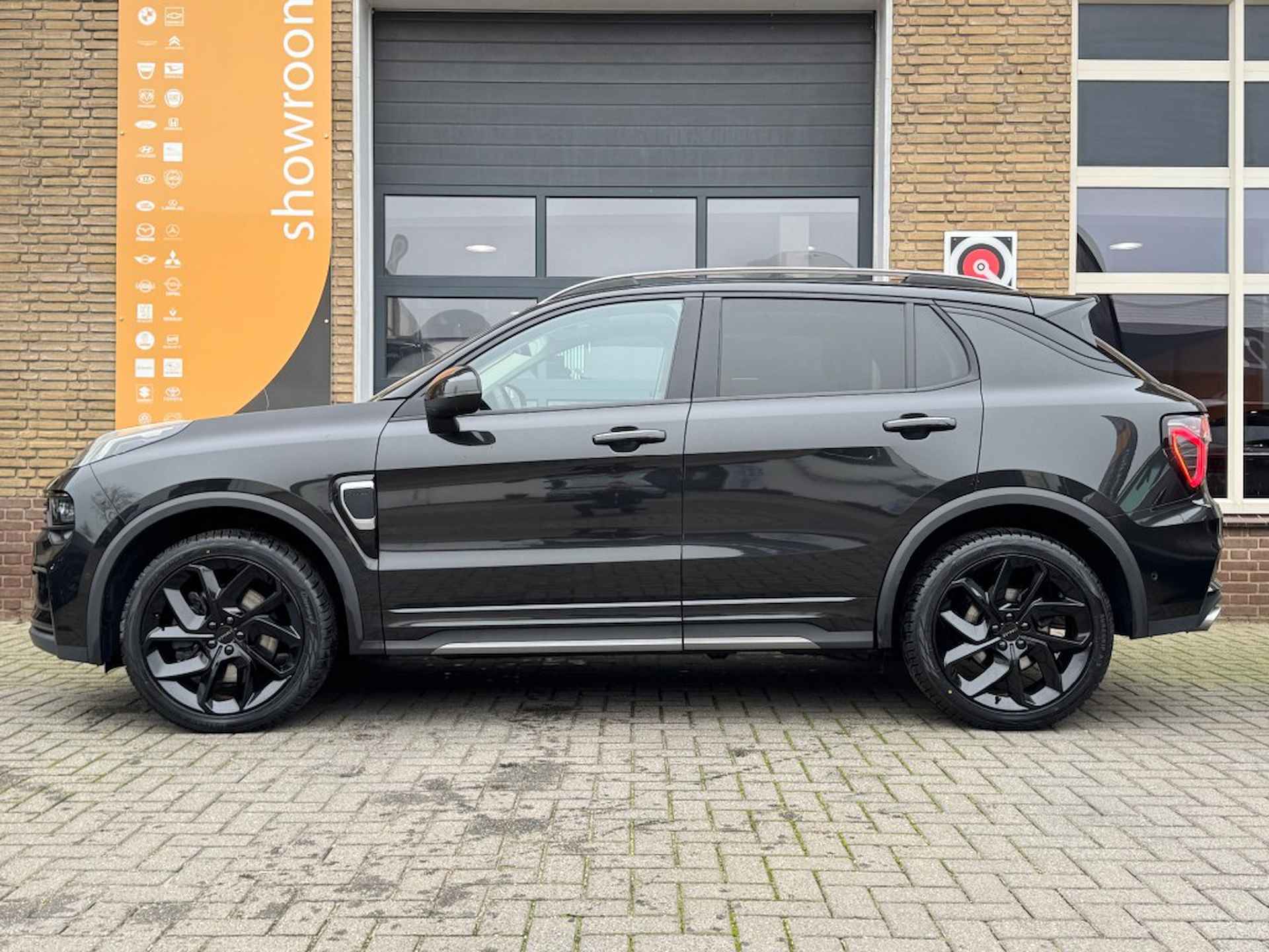 LYNK EN CO 01 1.5 PHEV 261PK BLACK EDITION MJ&#39;22 VOL LEDER/PANO/FULL OPTIONS!! - 11/50