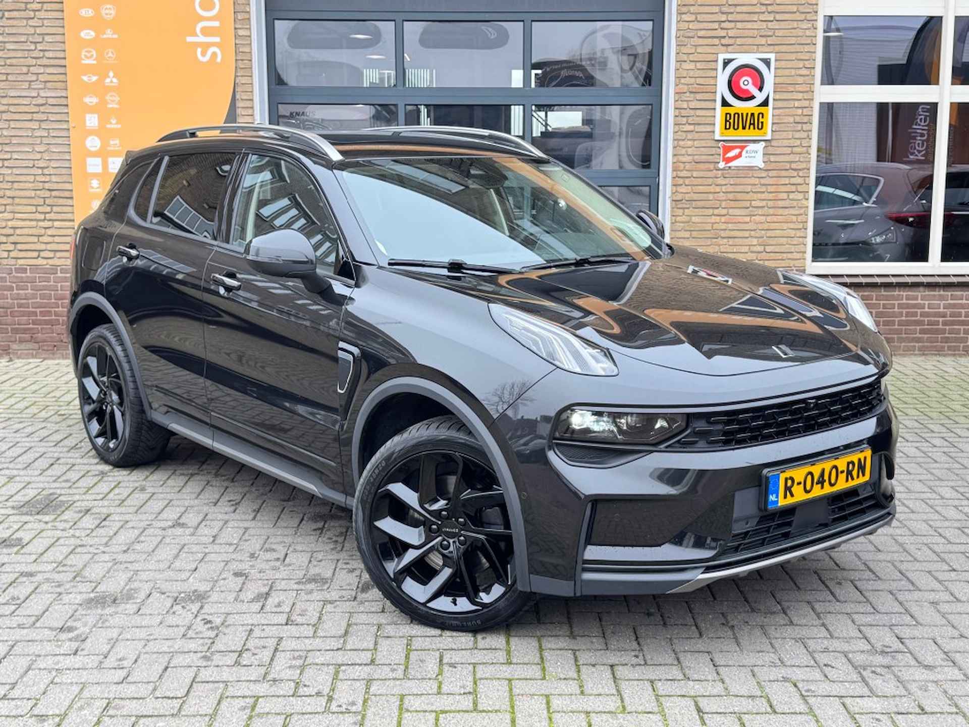 LYNK EN CO 01 1.5 PHEV 261PK BLACK EDITION MJ&#39;22 VOL LEDER/PANO/FULL OPTIONS!! - 45/50