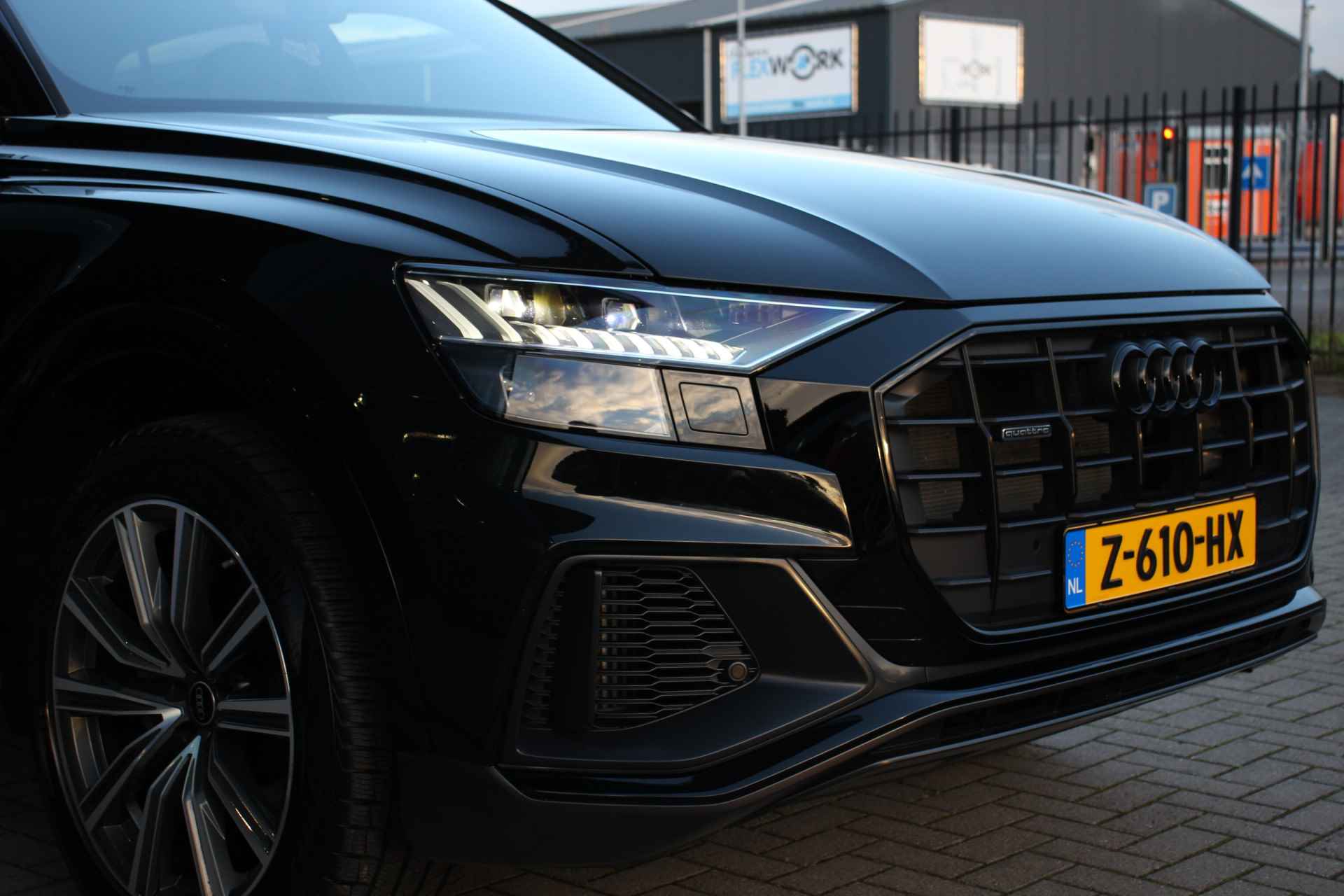 Audi Q8 55 TFSI e quattro Pro Line S | B&O | Orig. NL | NP: 109.115 - 8/44