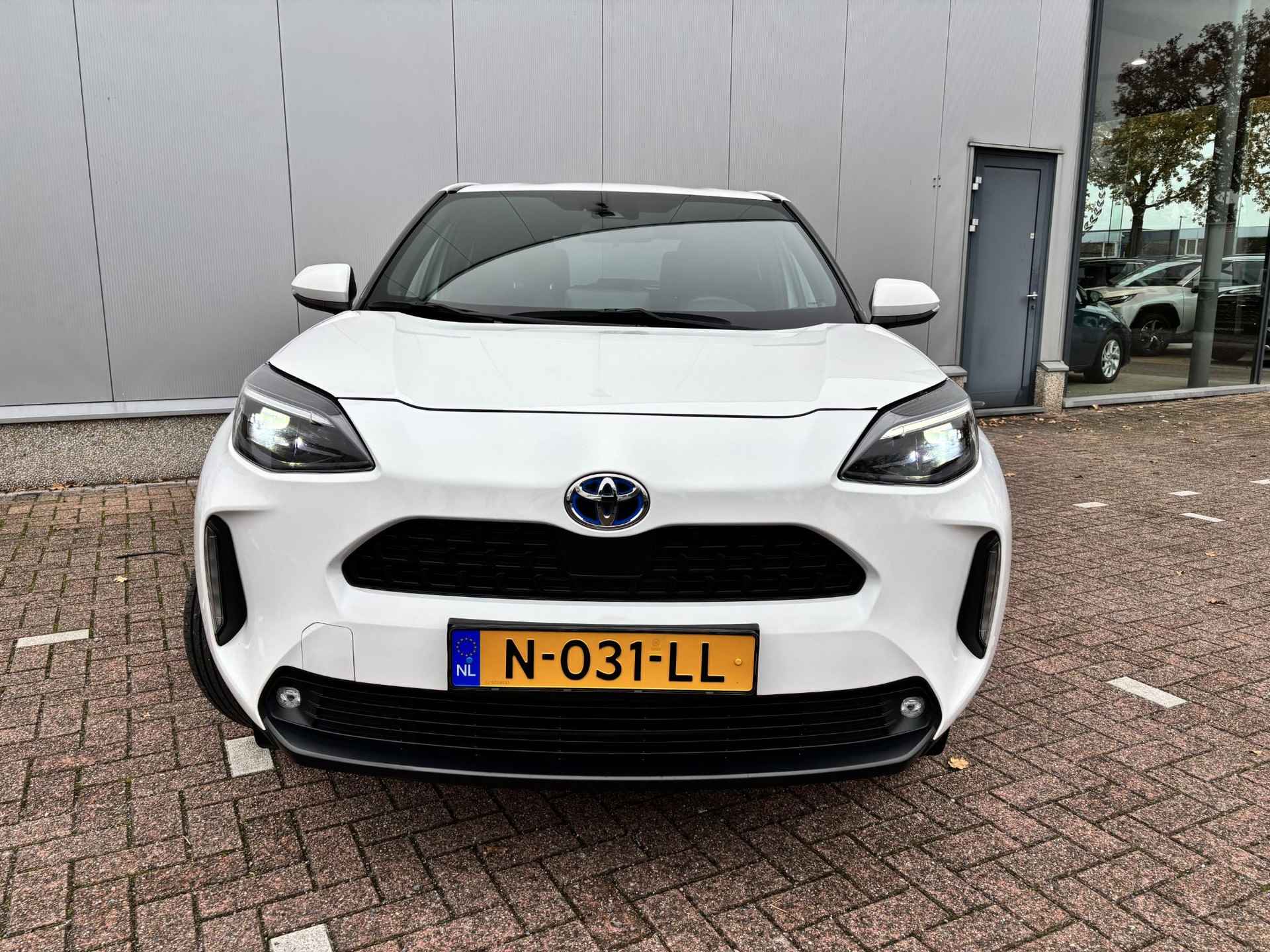 Toyota Yaris Cross 1.5 Hybrid First Edition Apple Carplay Android Auto, privacy Glass 17"lm velgen - 4/42