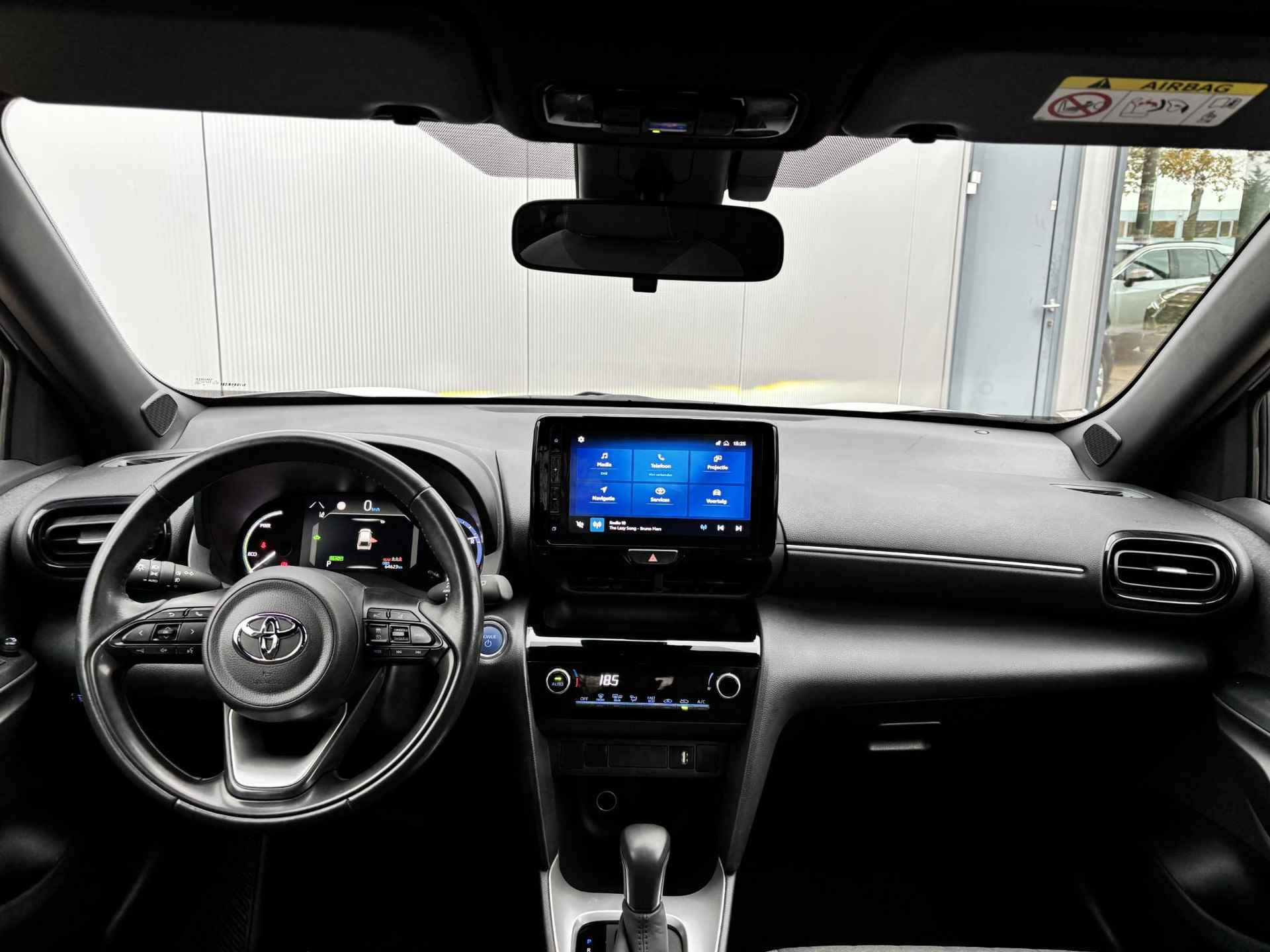 Toyota Yaris Cross 1.5 Hybrid First Edition Apple Carplay Android Auto, privacy Glass 17"lm velgen - 26/42