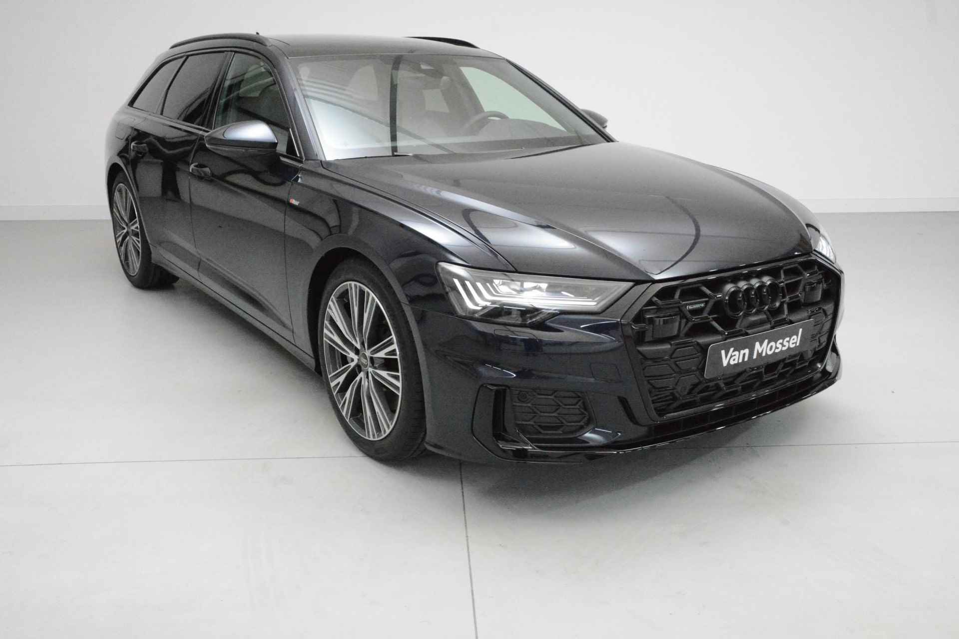 Audi A6 Avant 50 TFSI e quattro S edition 299 PK | Demo | Automaat | Navigatie | HD Matrix koplampen | Camera | Panoramadak | Bang & Olufsen | Stoelverwarming | Lichtpakket plus | Privacy glass | Optiekpakket zwart plus | - 3/28