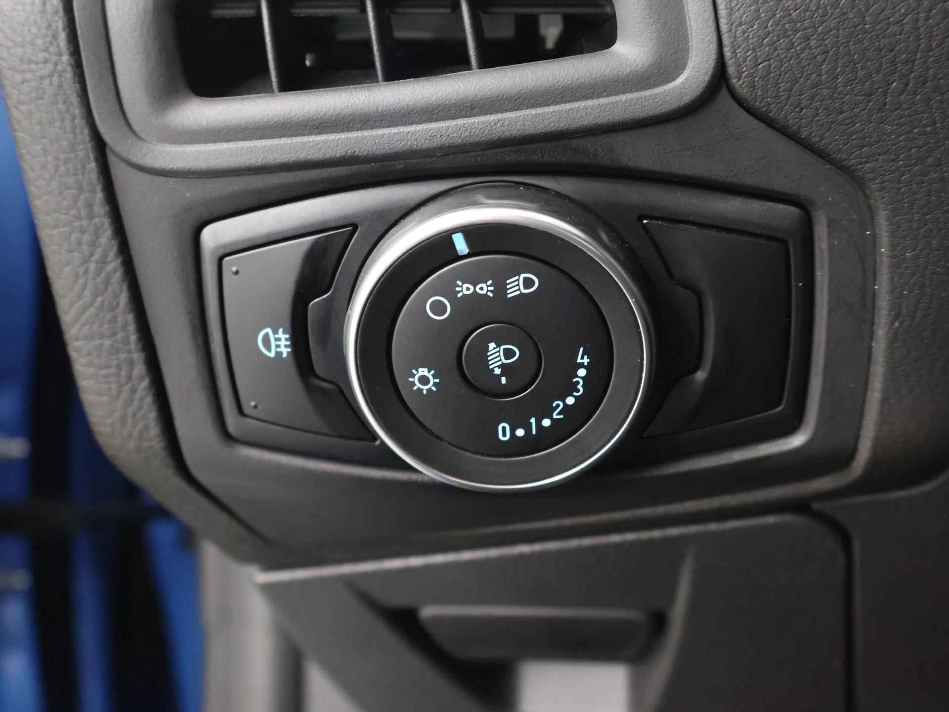 Ford Focus Wagon 1.0 Ecoboost Trend | Navigatie | Parkeersensoren | Cruise Control | Airco | - 33/40