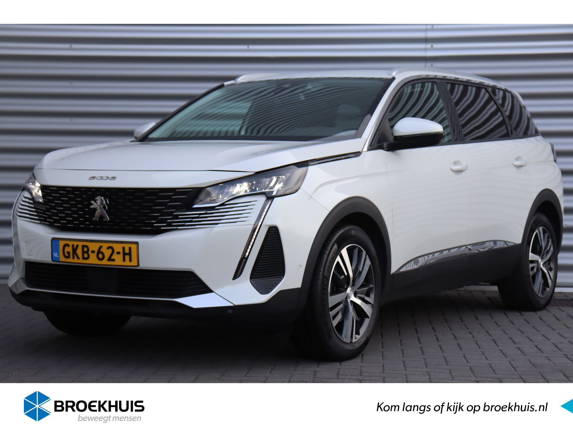 Peugeot 5008 1.2 PURETECH 130PK 7-ZITS ALLURE PACK AUTOMAAT / NAVI / CLIMA / PDC / 18" LMV / CAMERA / KEYLESS / FULL-LED / WINTERPAKKET / 1E