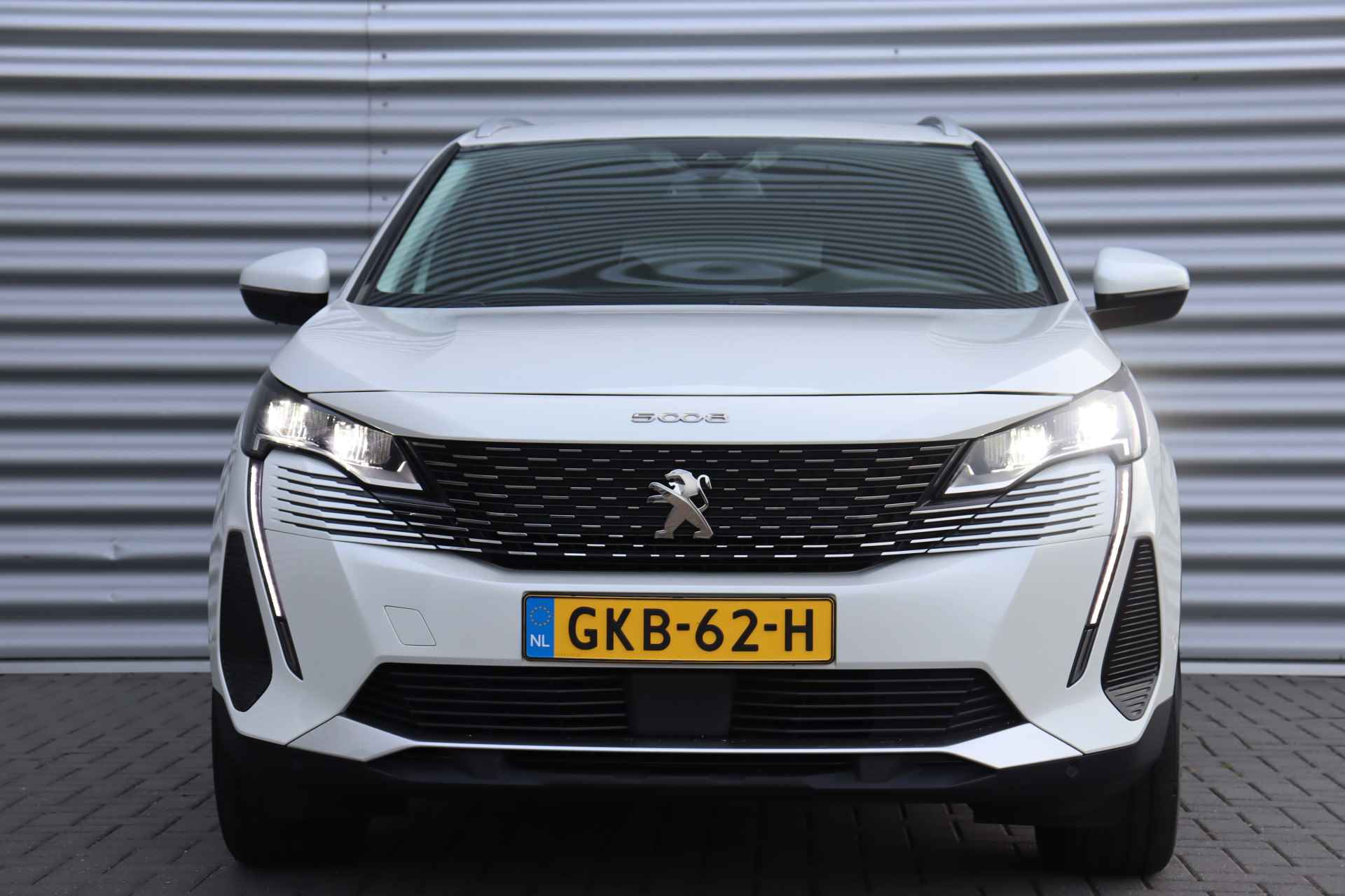 Peugeot 5008 1.2 PURETECH 130PK 7-ZITS ALLURE PACK AUTOMAAT / NAVI / CLIMA / PDC / 18" LMV / CAMERA / KEYLESS / FULL-LED / WINTERPAKKET / 1E - 5/43