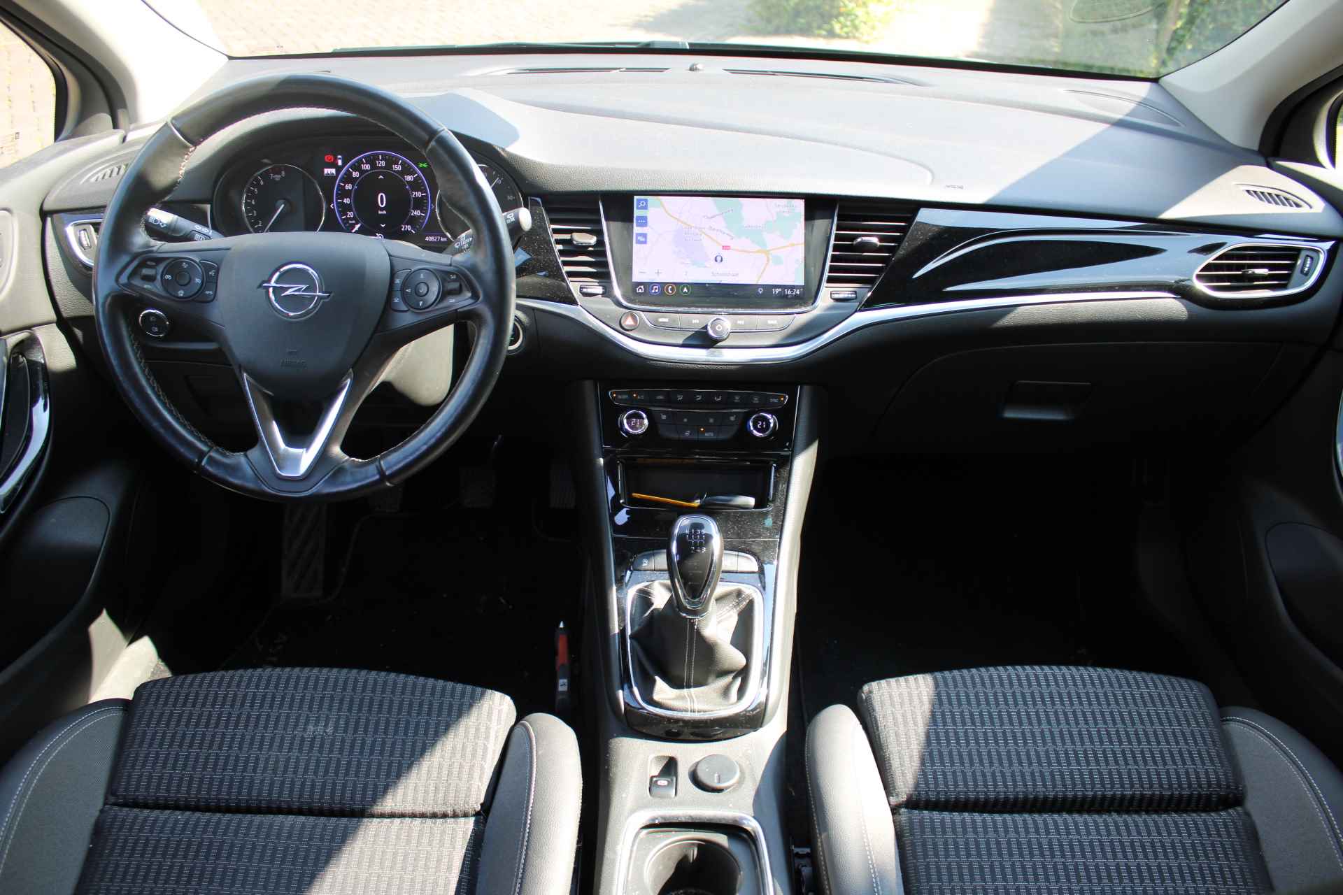 Opel Astra 1.2 Turbo 130PK Elegance + 17"/ Navi/ Full-LED/ Winterpakket/ Virtual/ Camera/ NL auto - 15/46