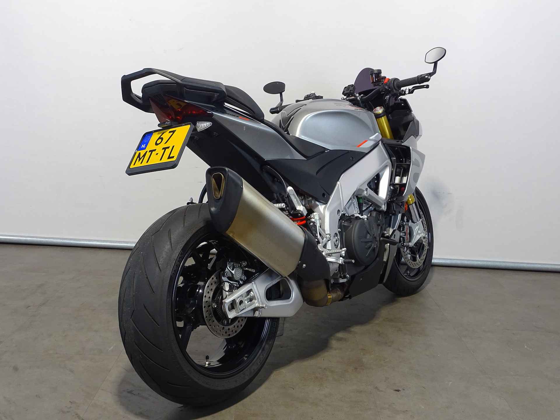 Aprilia TUONO V4 1100 - 12/12