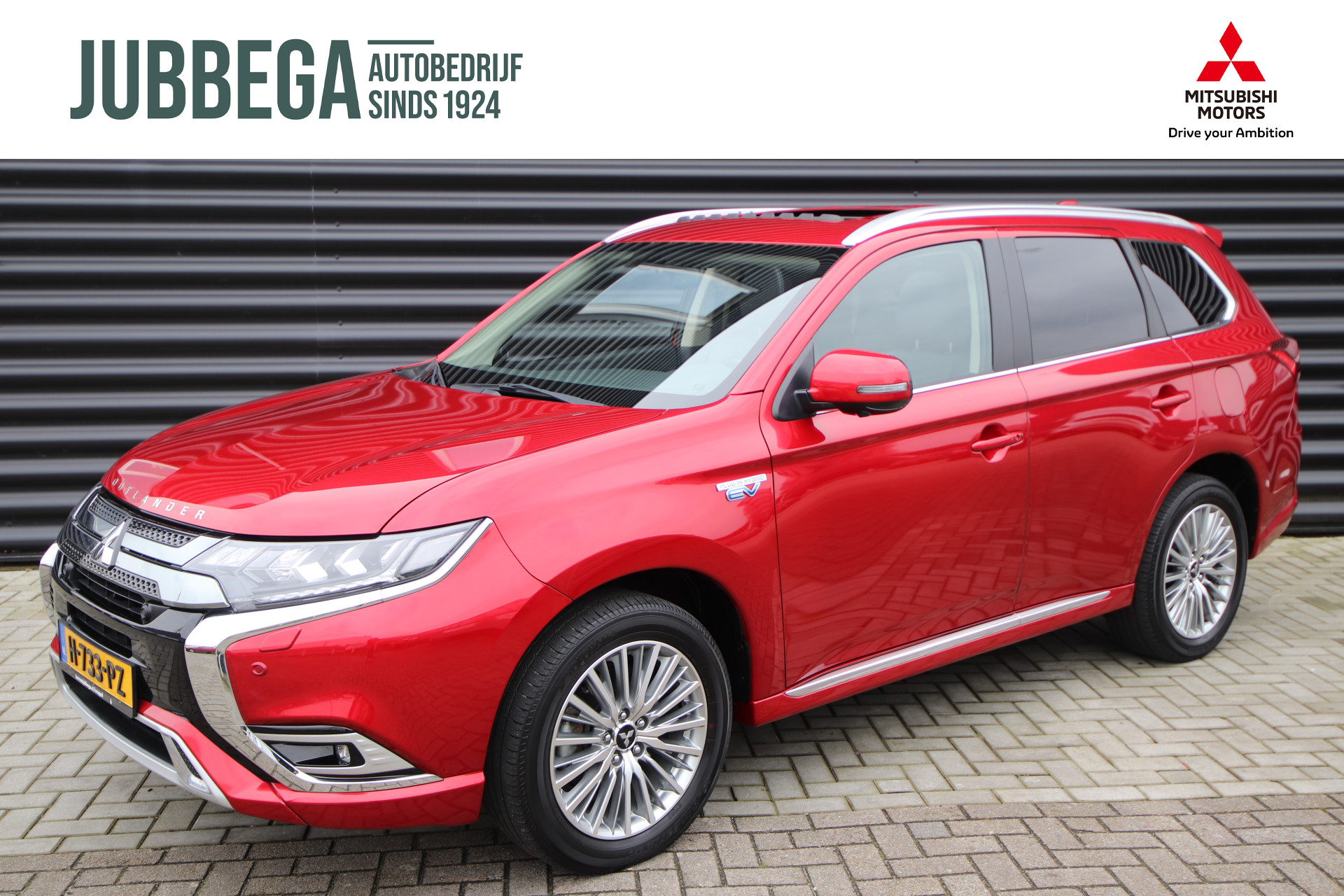 Mitsubishi Outlander 2.4 PHEV Intense+ Opendak, E.achterklep, NL-Auto, 1e eigenaar