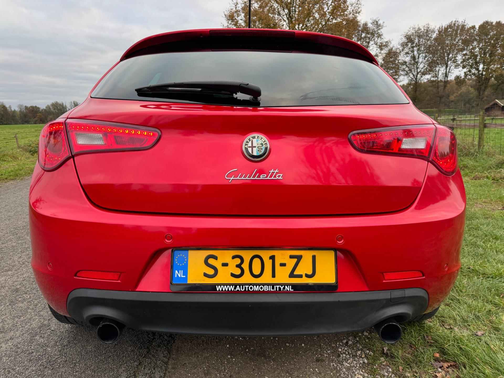 Alfa Romeo Giulietta 1.7 TBi Quadrifoglio Verde 235PK keurig onderhouden - 6/29