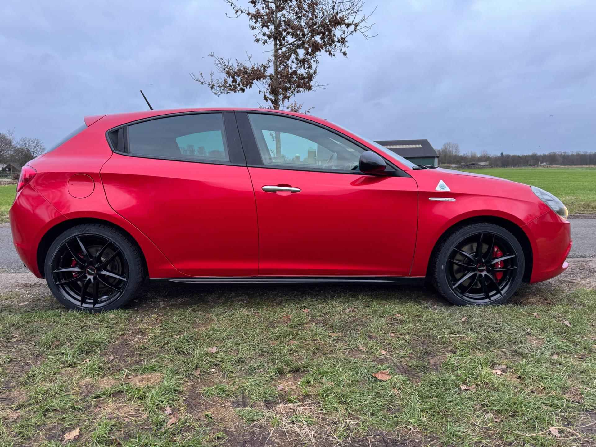 Alfa Romeo Giulietta 1.7 TBi Quadrifoglio Verde 235PK keurig onderhouden - 4/29