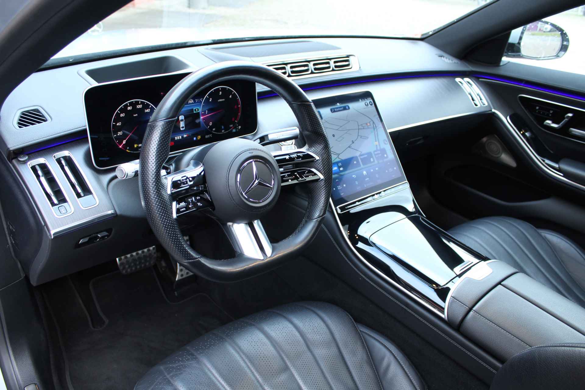 Mercedes-Benz S-Klasse S 350d 4-Matic AMG Line | Rij-assistentiepakket | Digital Light | Burmester | 360° Camera - 13/27