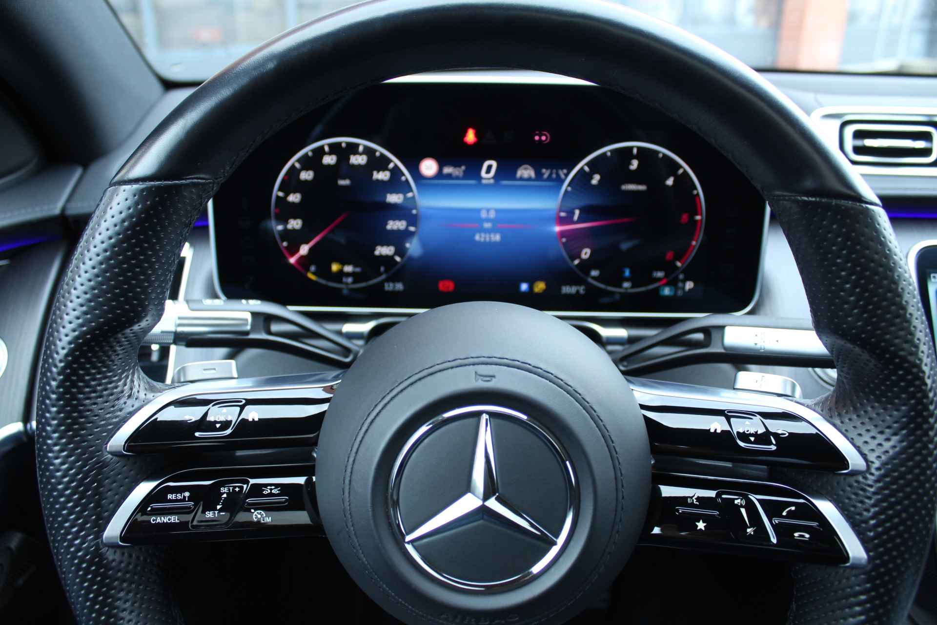 Mercedes-Benz S-Klasse S 350d 4-Matic AMG Line | Rij-assistentiepakket | Digital Light | Burmester | 360° Camera - 16/27