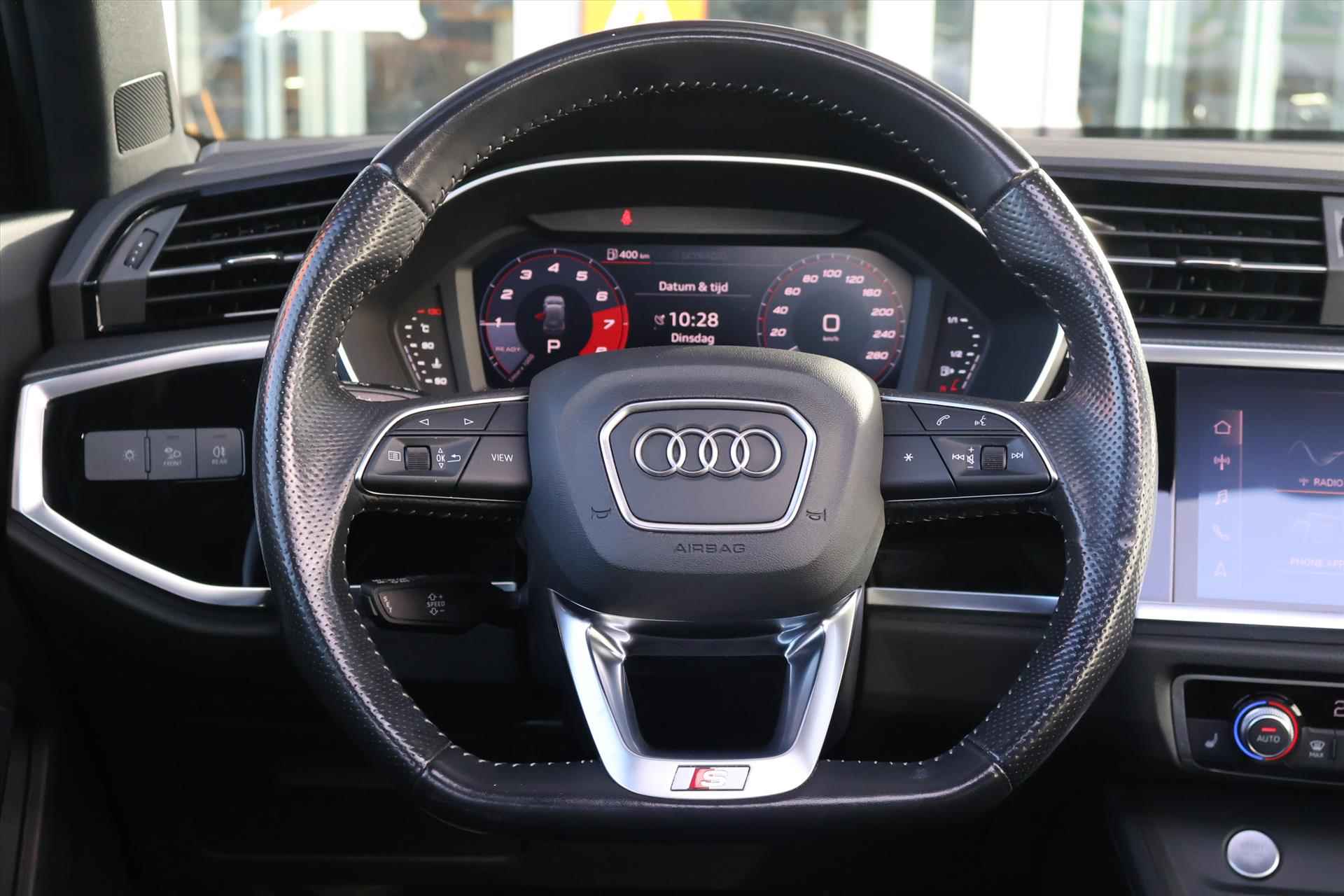 Audi Q3 35 TFSI S-Line 150pk | Pano | Bang & Olufsen | Leder Interieur | 1e Eigenaar - 22/49