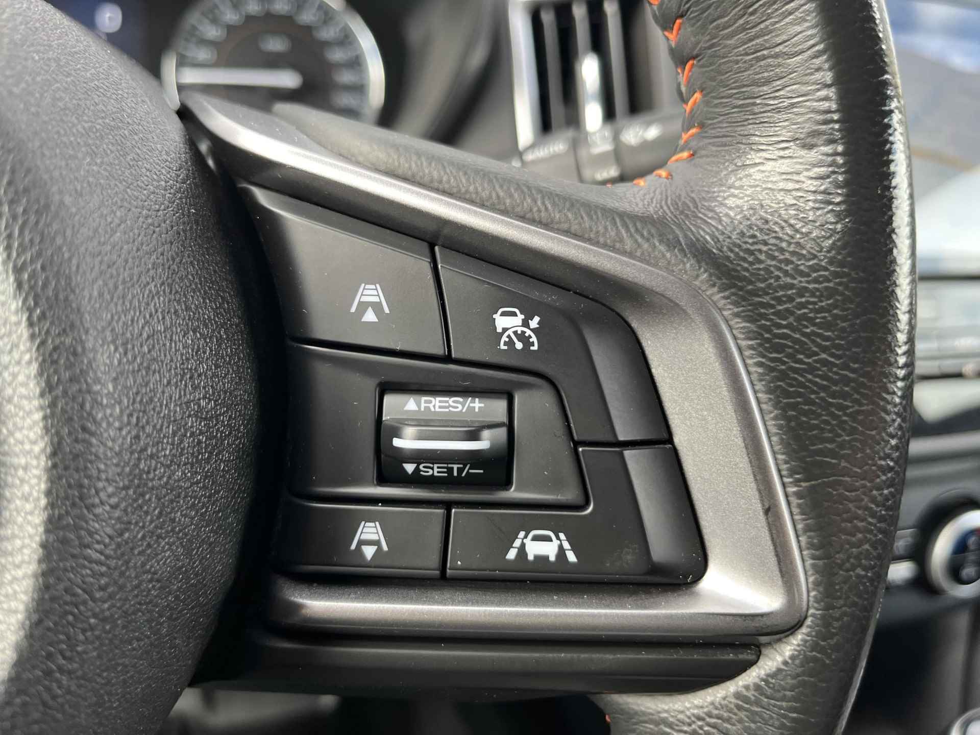 Subaru XV 1.6i Luxury CVT AWD  | Adap. cruise | Navi | Apple carplay & Android auto | Lage km-stand!! - 12/26