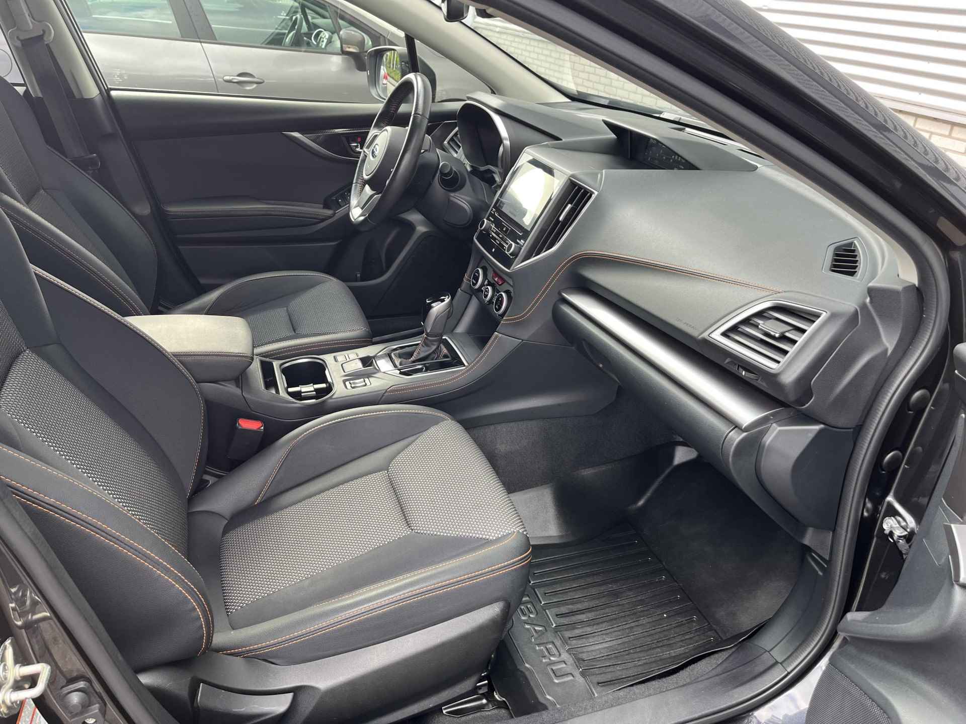 Subaru XV 1.6i Luxury CVT AWD  | Adap. cruise | Navi | Apple carplay & Android auto | Lage km-stand!! - 21/26