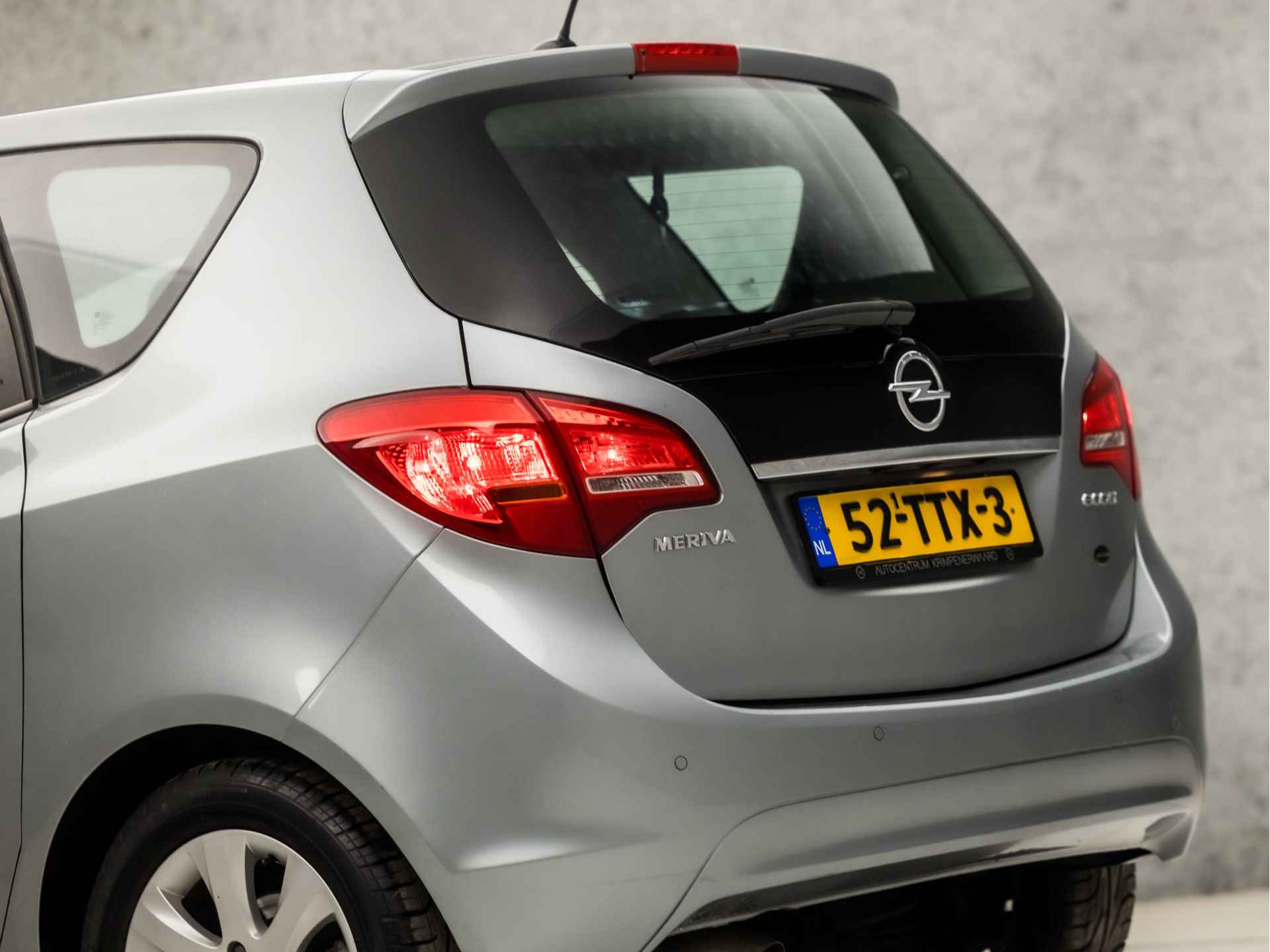 Opel Meriva 1.4 Turbo Anniversary Edition (NAP, BLUETOOTH, CRUISE, SPORTSTOELEN, PARKEERSENSOREN, NIEUWE APK, LM VELGEN, NIEUWSTAAT) - 11/33