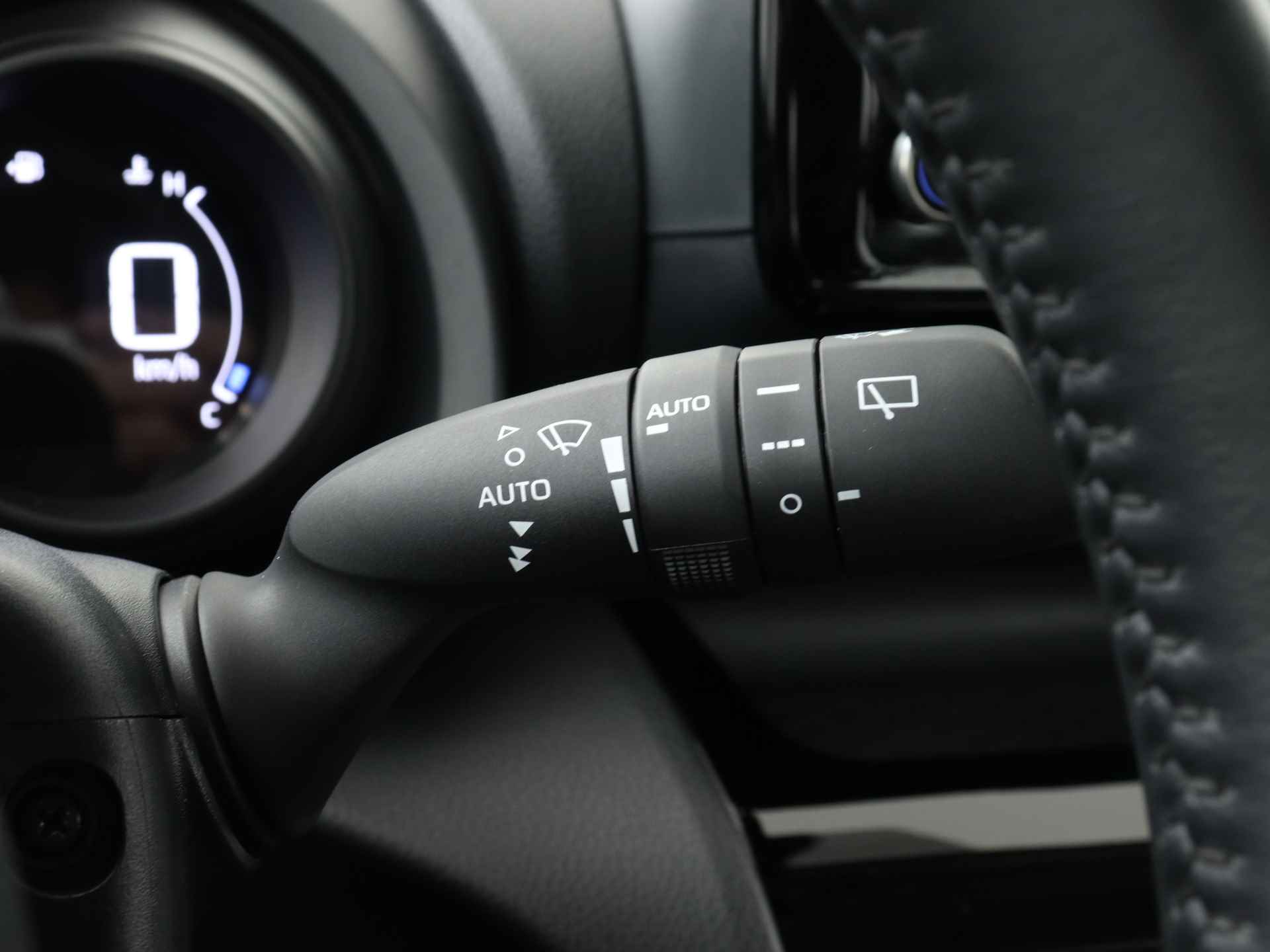 Toyota Yaris Cross 1.5 Hybrid Active Limited | Apple Carplay / Android Auto | - 25/42