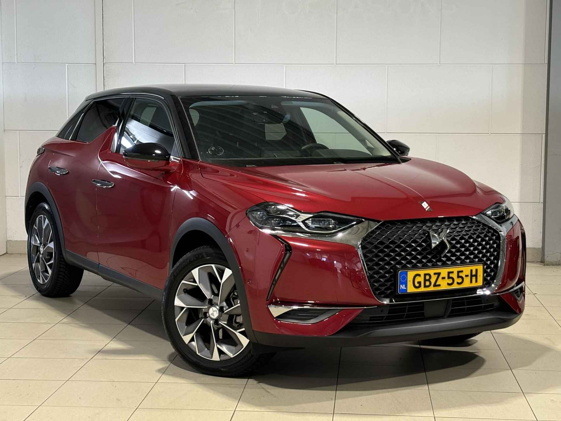 DS DS 3 Crossback SUV Rivoli e-Tense EV 3-FASEN 50kWh 136pk AUTOMAAT | DS MATRIX LED | SMART KEYLESS | ADAPTIVE CRUISE | NAVI | CAMERA | STOELVERW. | DAB+ | - 4/52