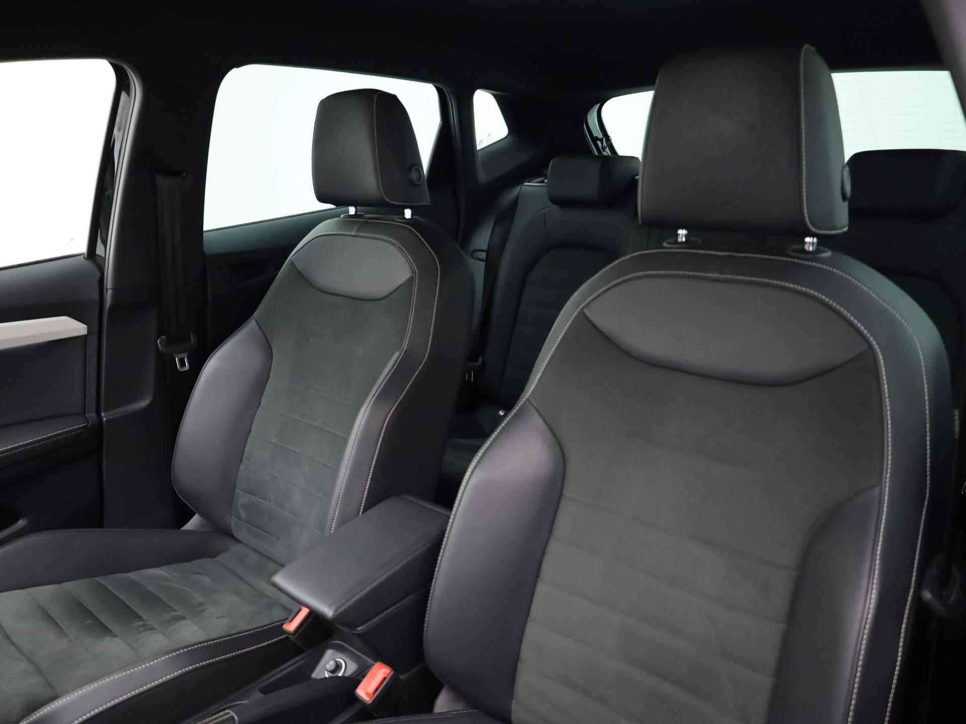 SEAT Ibiza 1.0TSI/110PK Xcellence · Navigatie · Parkeersensoren + camera · Leder/Alcantara - 6/38