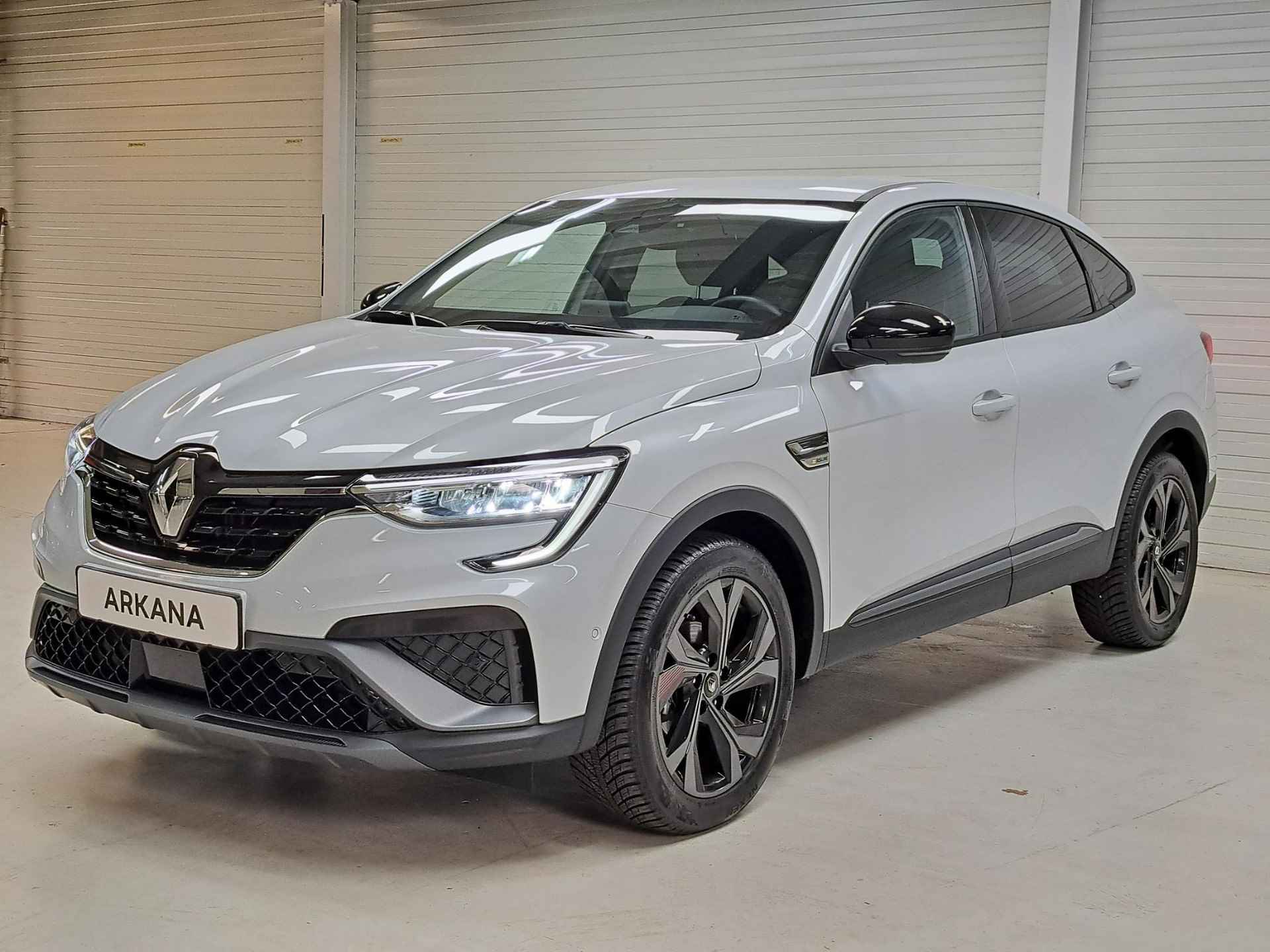 Renault Arkana 1.3 mild hybrid 160 R.S. line Automaat / Navigatie / Apple Carplay Android / Lichtmetalen velgen 18 inch / Achteruitrijcamera / Parkeersensoren voor en achter / - 11/48