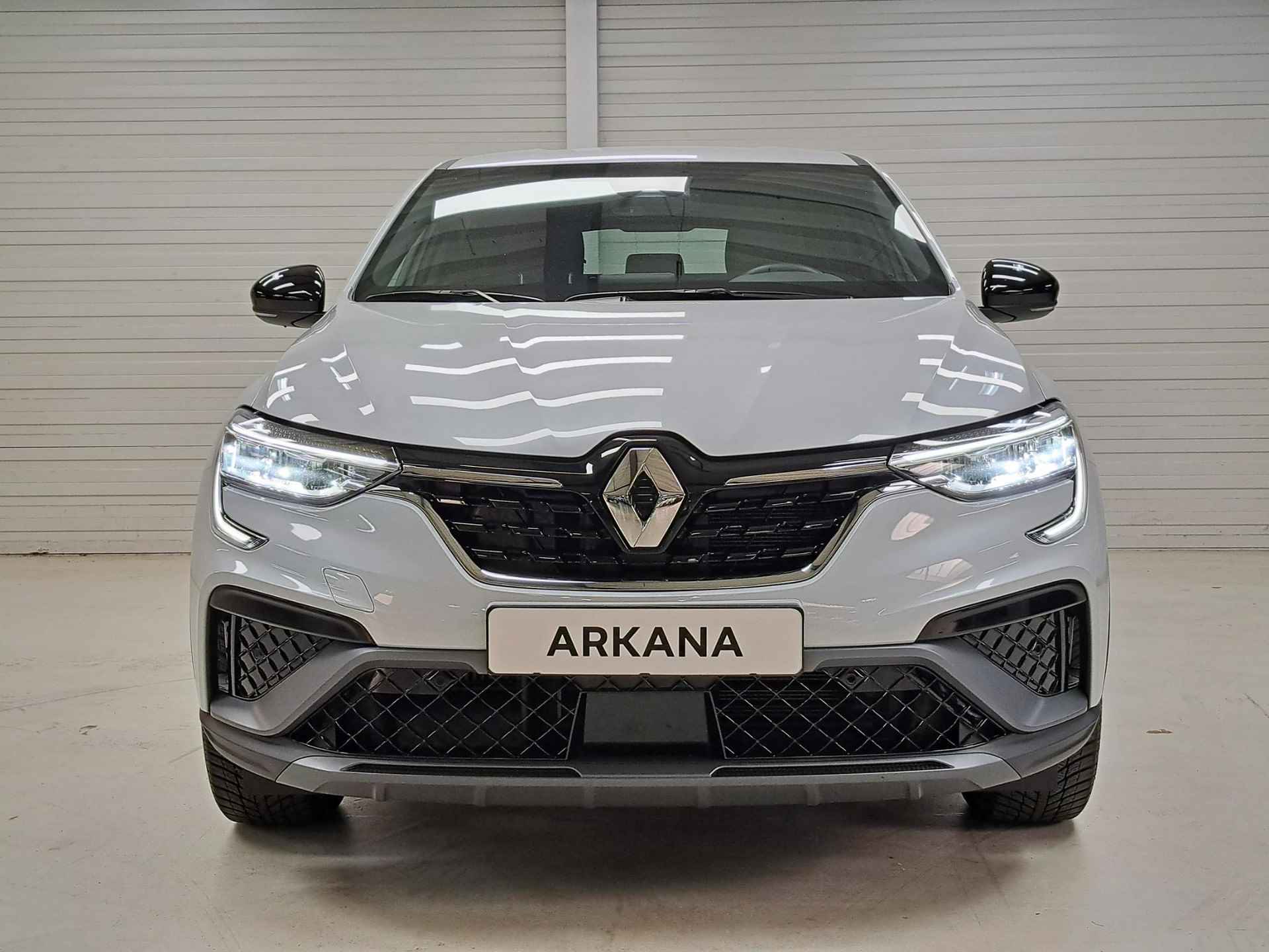 Renault Arkana 1.3 mild hybrid 160 R.S. line Automaat / Navigatie / Apple Carplay Android / Lichtmetalen velgen 18 inch / Achteruitrijcamera / Parkeersensoren voor en achter / - 30/48