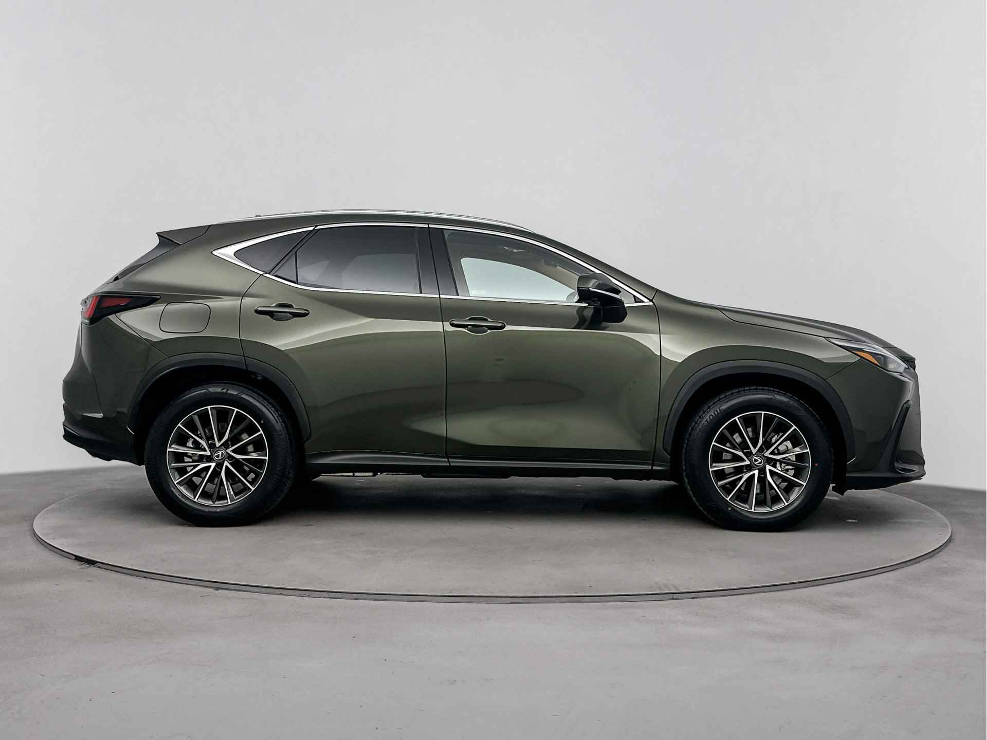 Lexus NX 450h+ AWD Luxury Line Limited | Stoelgeheugen | Stoelventilatie | Plug-in Hybrid | Elektrische Achterklep | - 14/41