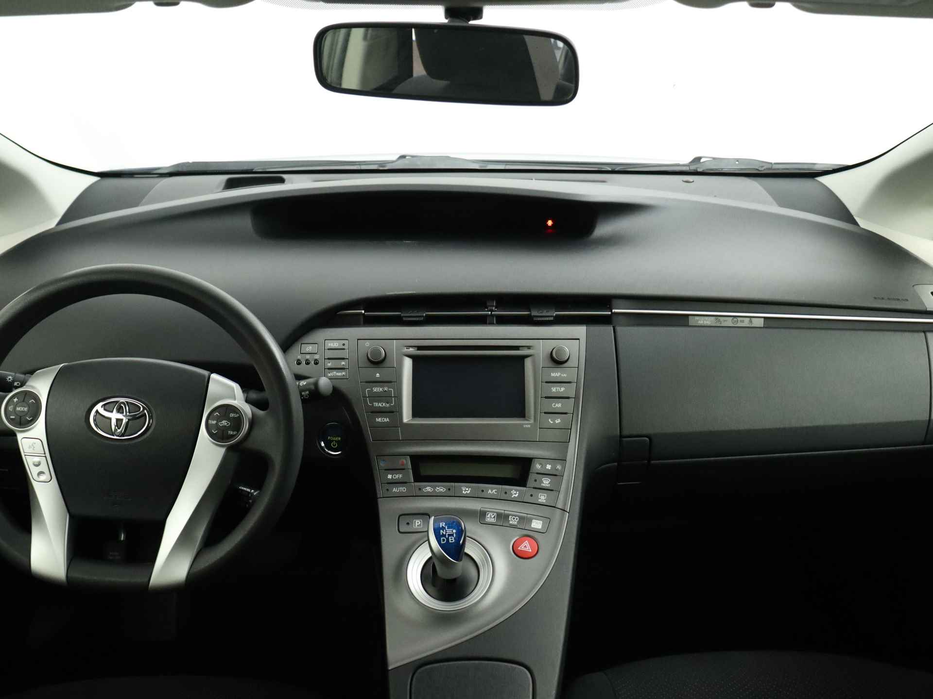 Toyota Prius 1.8 Comfort Edition | Dealeronderhouden | Navigatie | Achteruitrijcamera | - 6/40