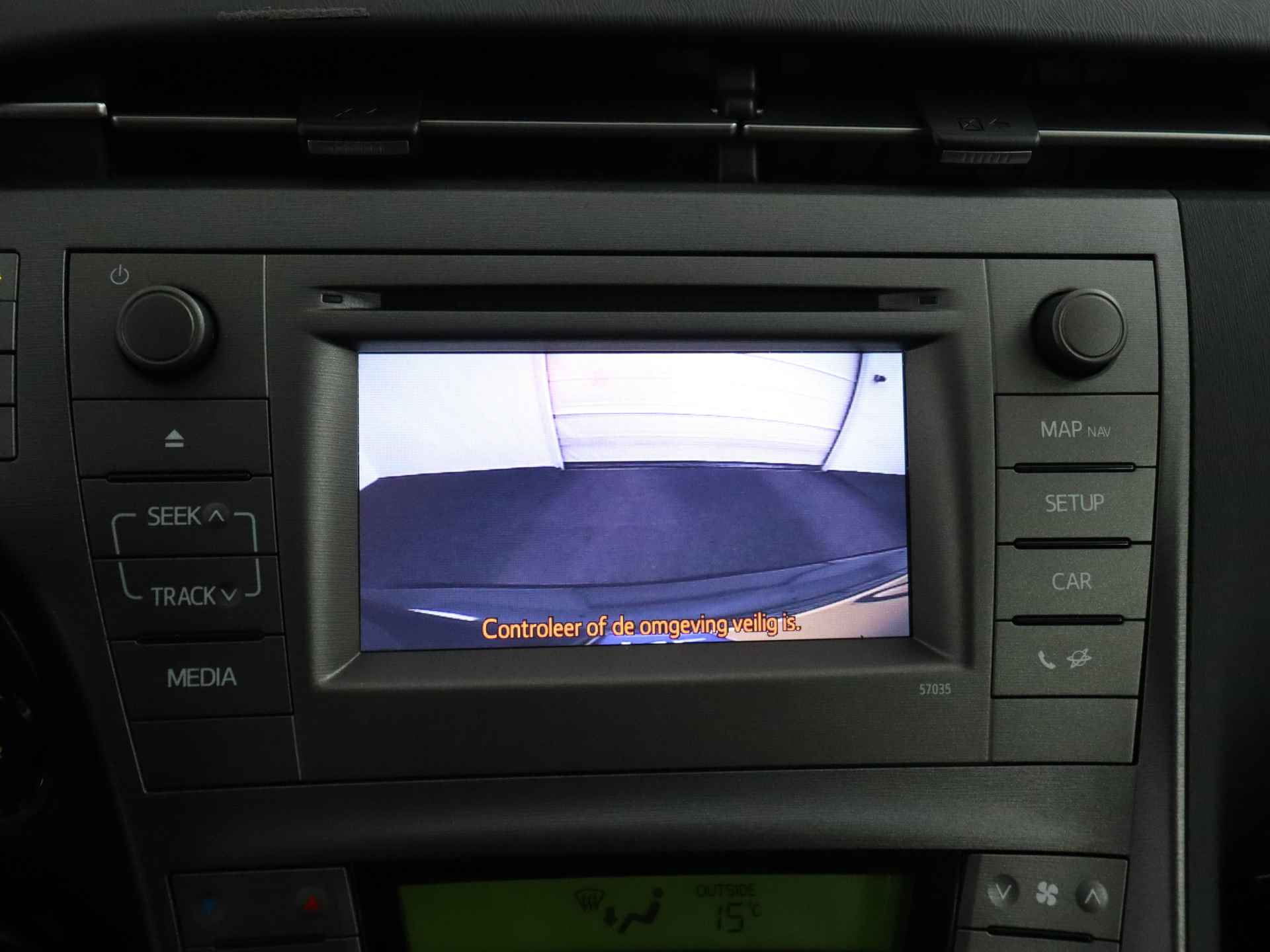 Toyota Prius 1.8 Comfort Edition | Dealeronderhouden | Navigatie | Achteruitrijcamera | - 11/40