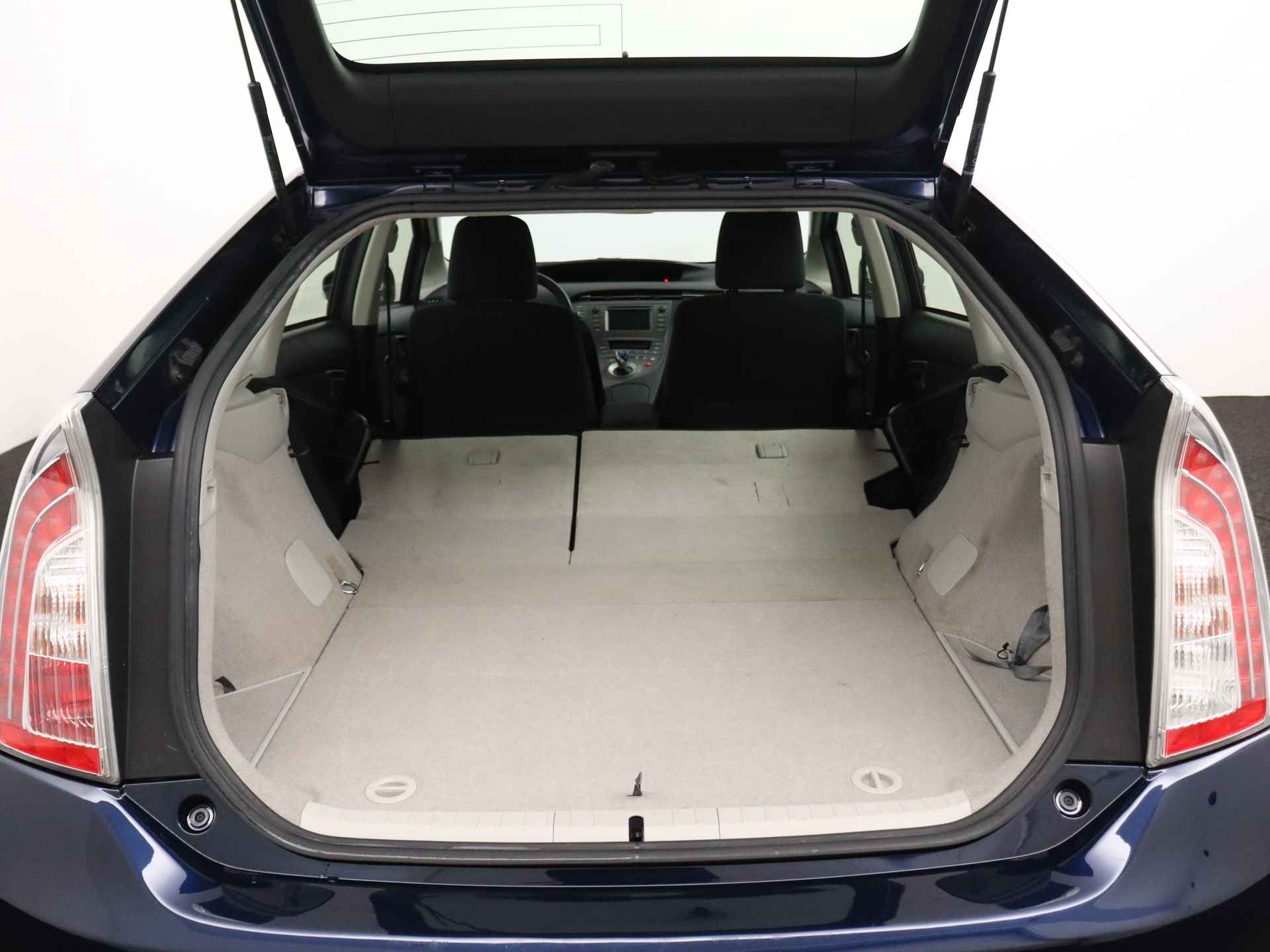 Toyota Prius 1.8 Comfort Edition | Dealeronderhouden | Navigatie | Achteruitrijcamera | - 37/40