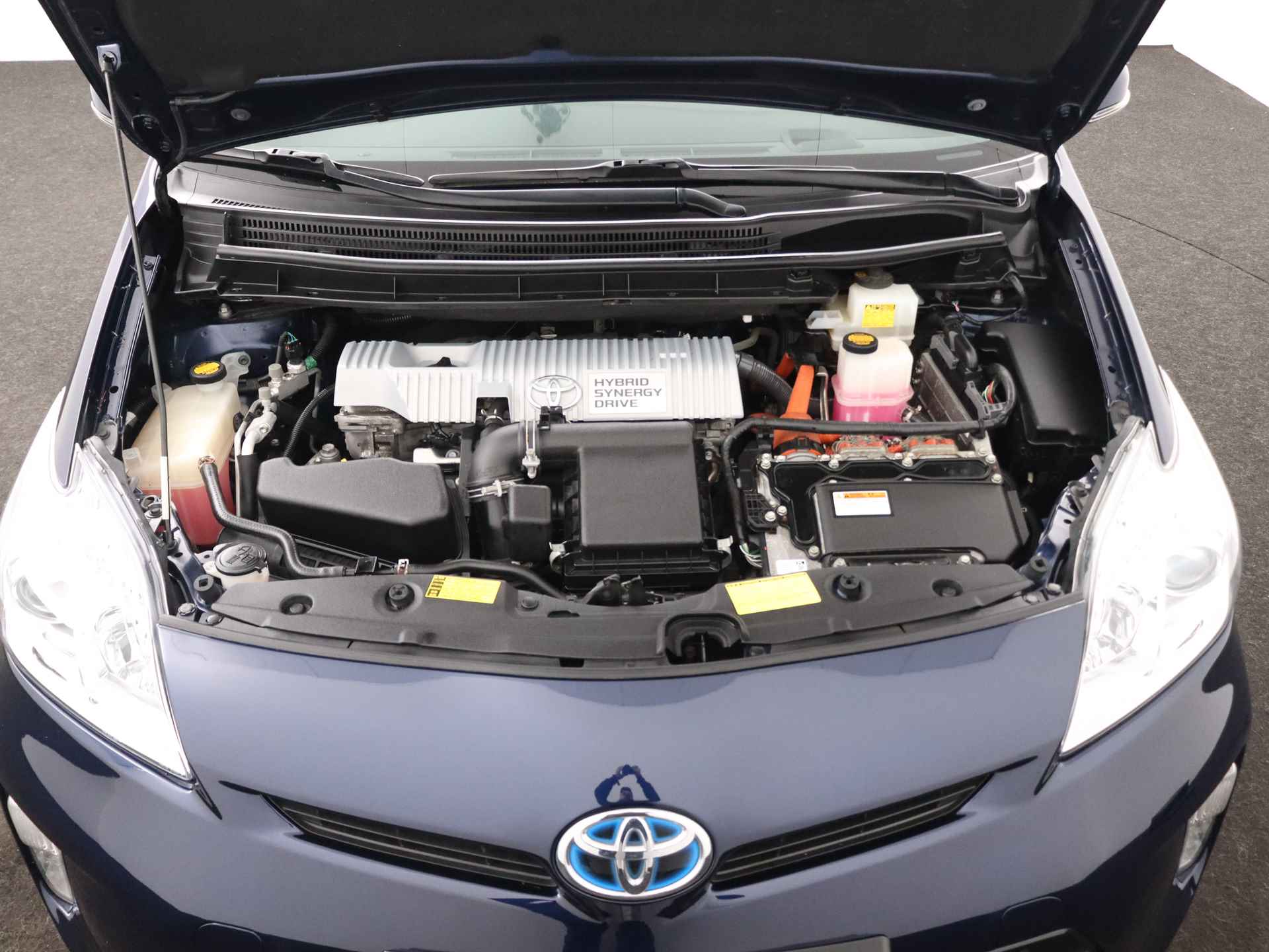 Toyota Prius 1.8 Comfort Edition | Dealeronderhouden | Navigatie | Achteruitrijcamera | - 39/40