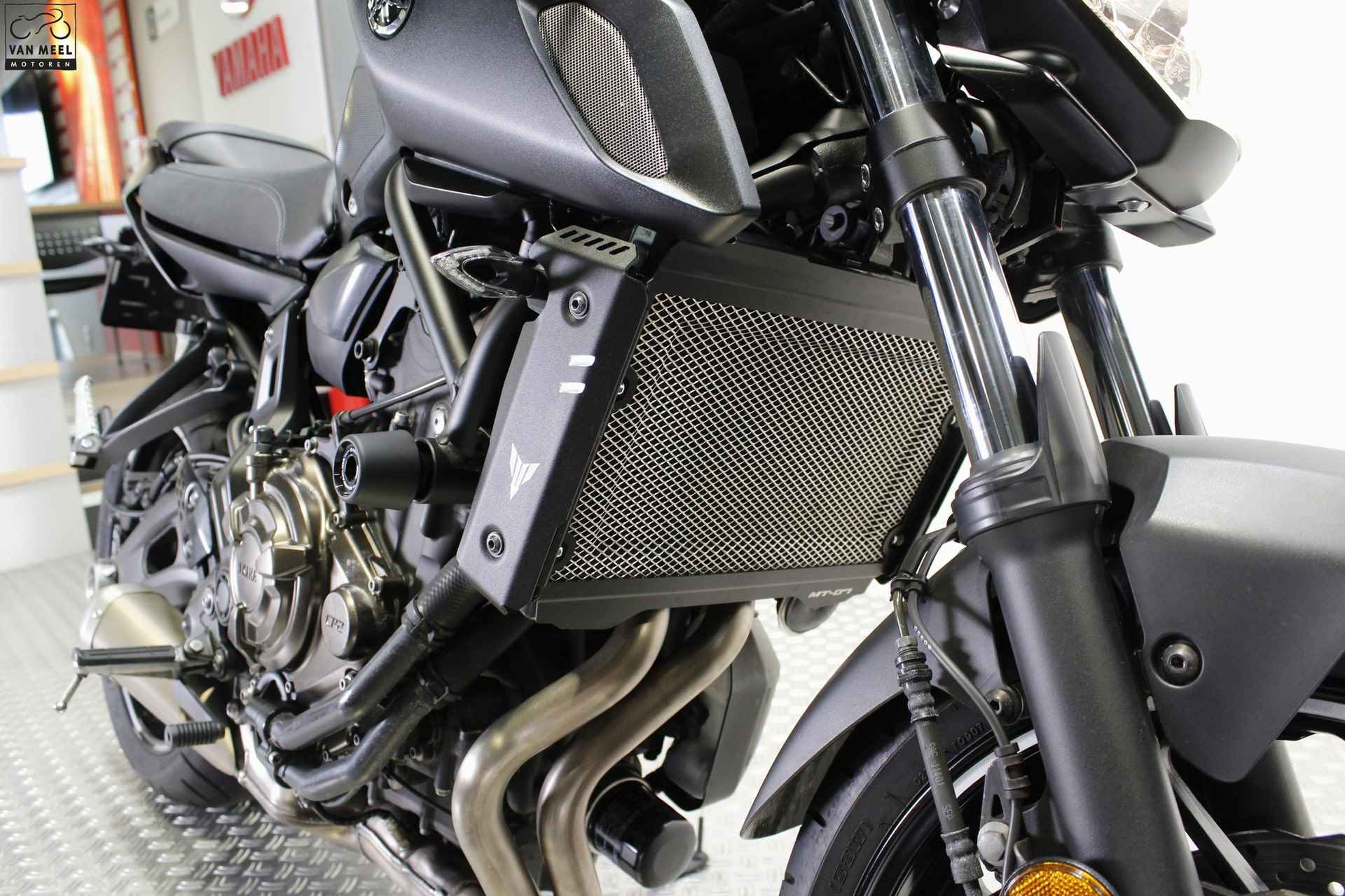 Yamaha MT 07 ABS - 11/14