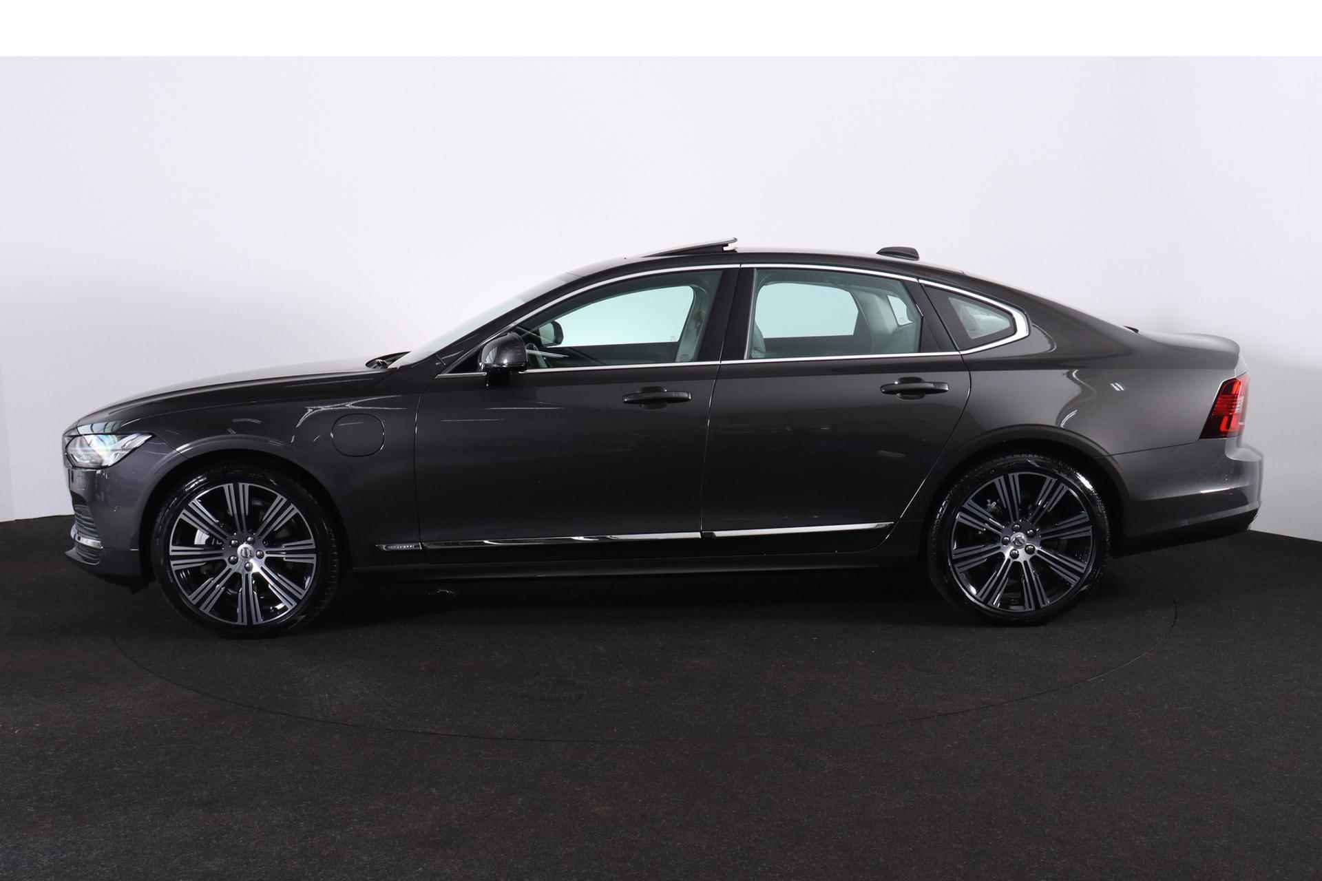 Volvo S90 T8 AWD Ultimate Bright - LONG RANGE - Luchtvering - Schuif/kanteldak - IntelliSafe Assist & Surround - 360° Camera - Harman/Kardon audio - Verwarmde voorstoelen, stuur & achterbank - Parkeersensoren voor & achter - Elektr. bedienb. voorstoelen met geheugen - Head up display - 20' LMV - 3/28