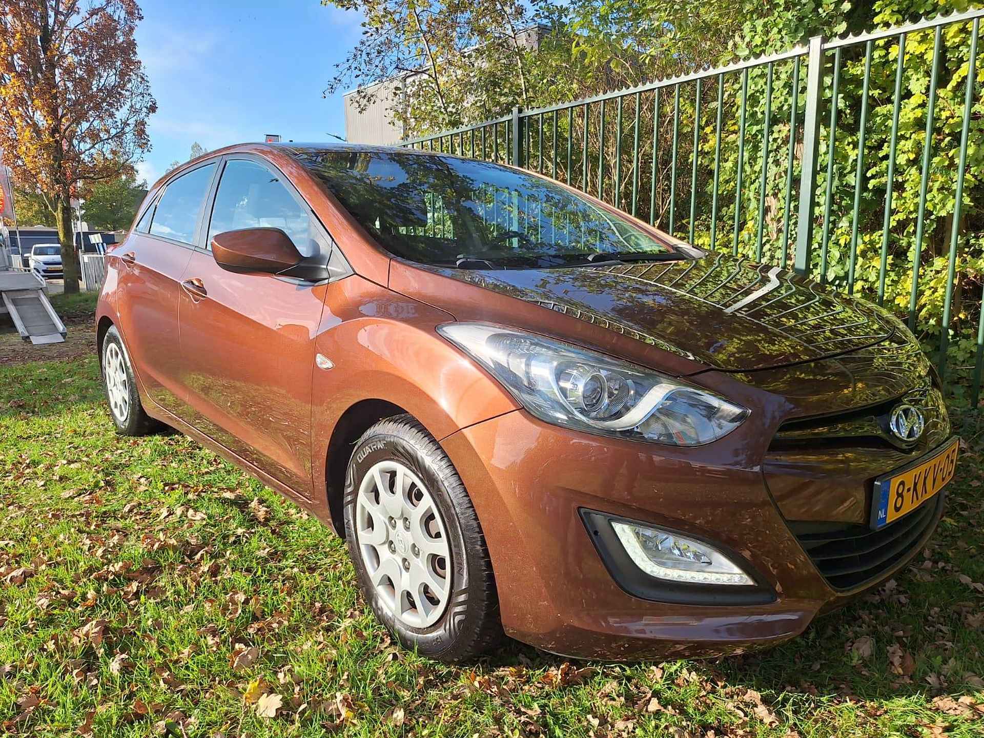 Hyundai I30 CW 1.4i i-Drive Cool | Unieke kleur | incl Groot onderhoud en Garantie - 10/28