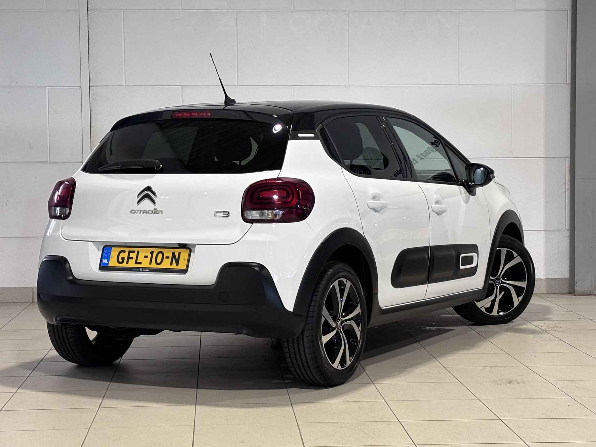 Citroën C3 5-deurs Shine Pack 1.2 PureTech 110pk EAT6 AUTOMAAT | NAVI | CAMERA | STOELVERW. | DAB+ | CLIMA | CRUISE CONTROL | 17" LM-VELGEN - 8/56