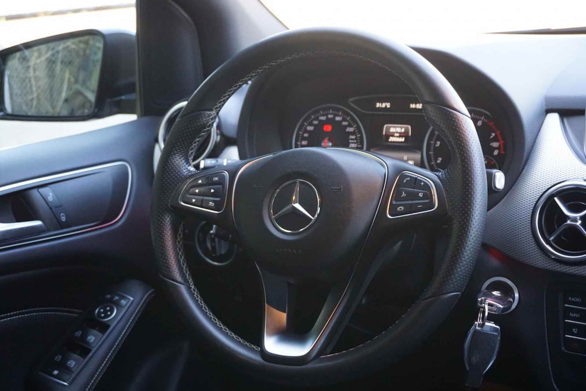 Mercedes-benz B-klasse 180 Ambition Automaat | Goed onderhouden | Trekhaak | Navigatie - 13/30